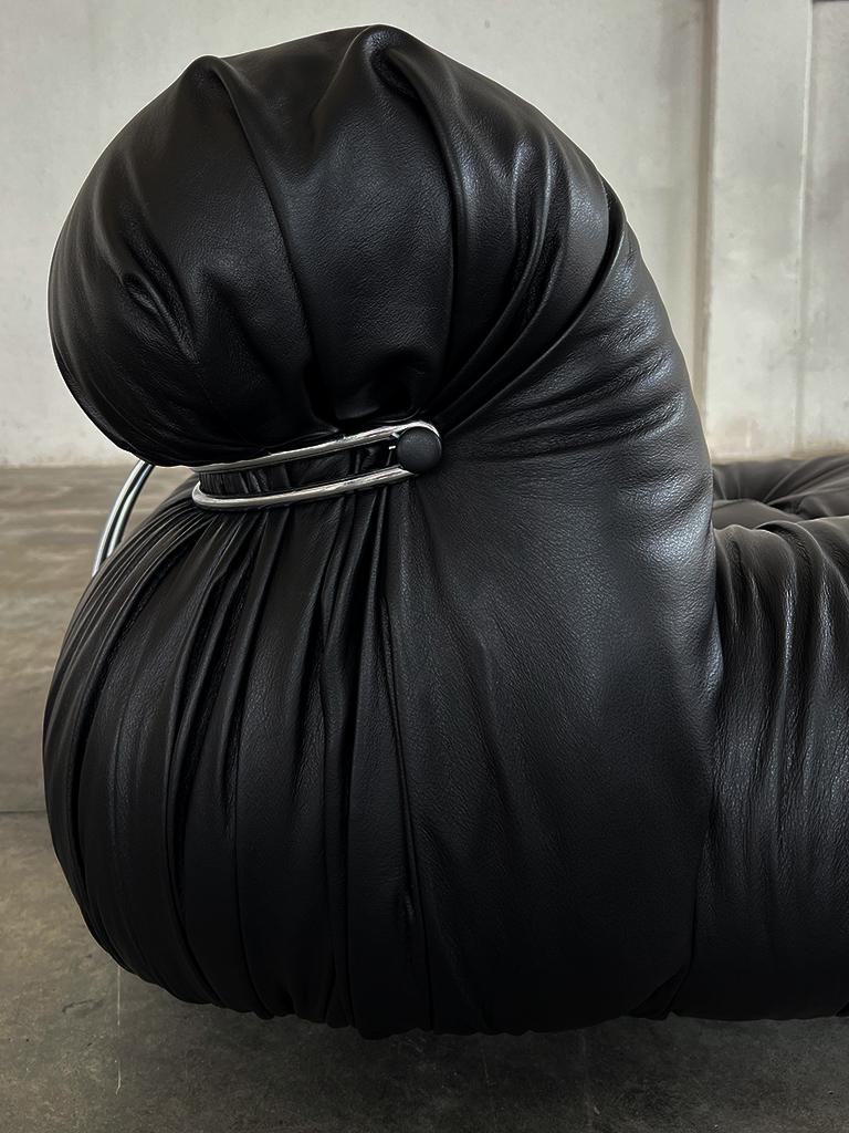Afra & Tobia Scarpa “Soriana” Chair for Cassina, Black Leather, 1969, Set of 1 In Good Condition For Sale In Lonigo, Veneto