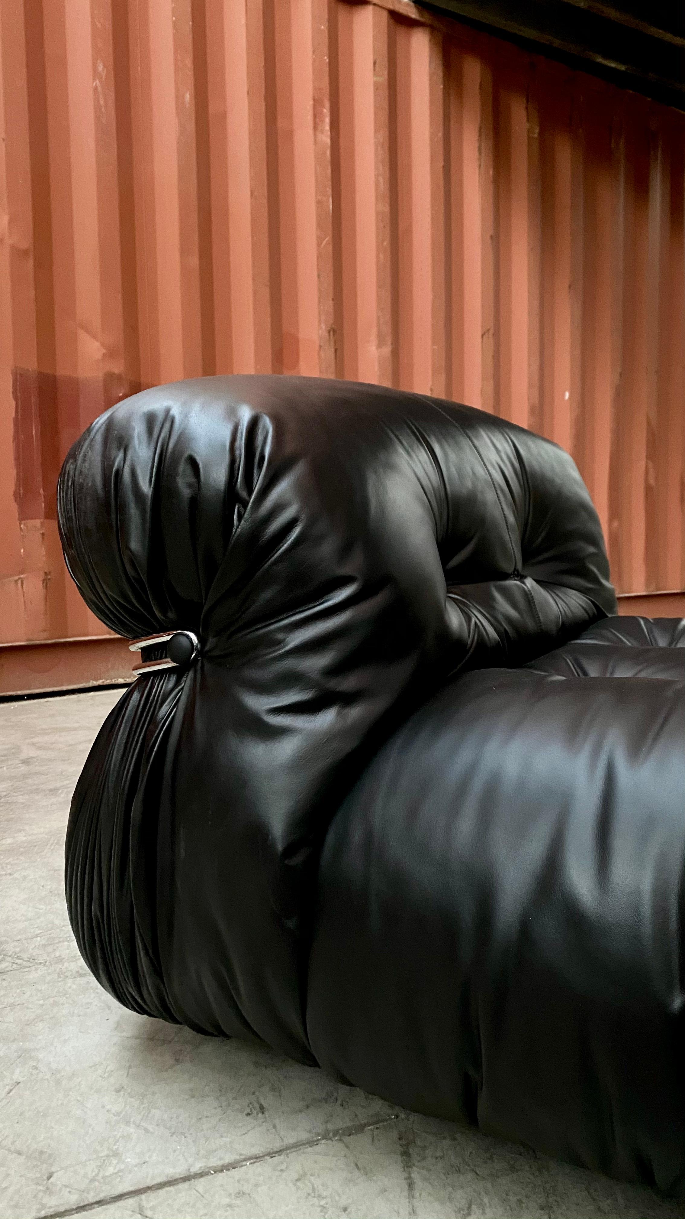 Afra & Tobia Scarpa “Soriana” Chair for Cassina, Black Leather, 1969, Set of 1 For Sale 2
