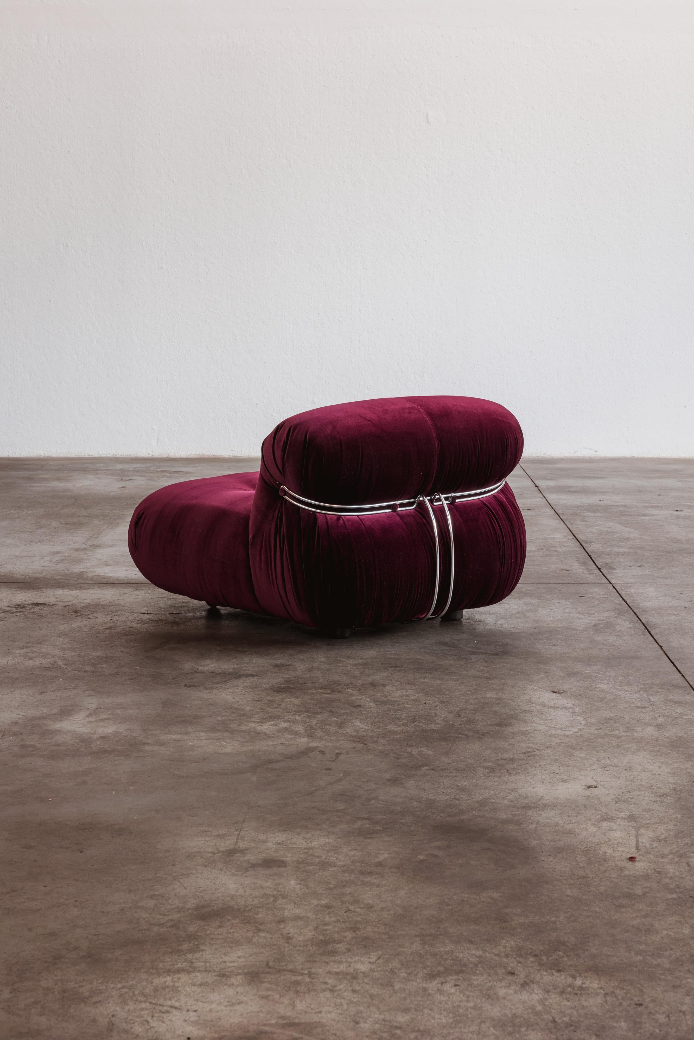 Mid-20th Century Afra & Tobia Scarpa “Soriana” Lounge Chair for Cassina, Burgundy Velvet, 1969 For Sale