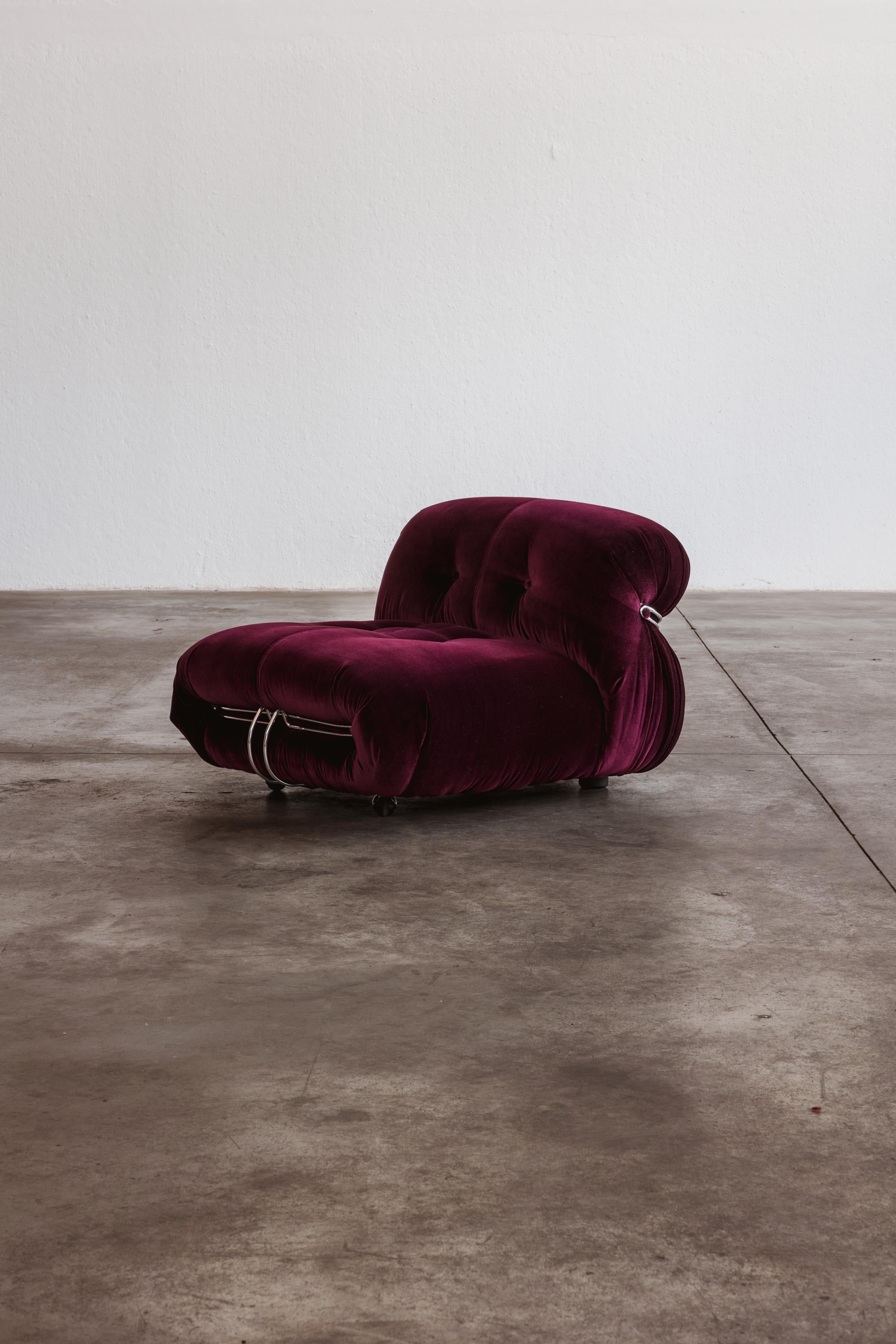 Afra & Tobia Scarpa “Soriana” Lounge Chair for Cassina, Burgundy Velvet, 1969 For Sale 1