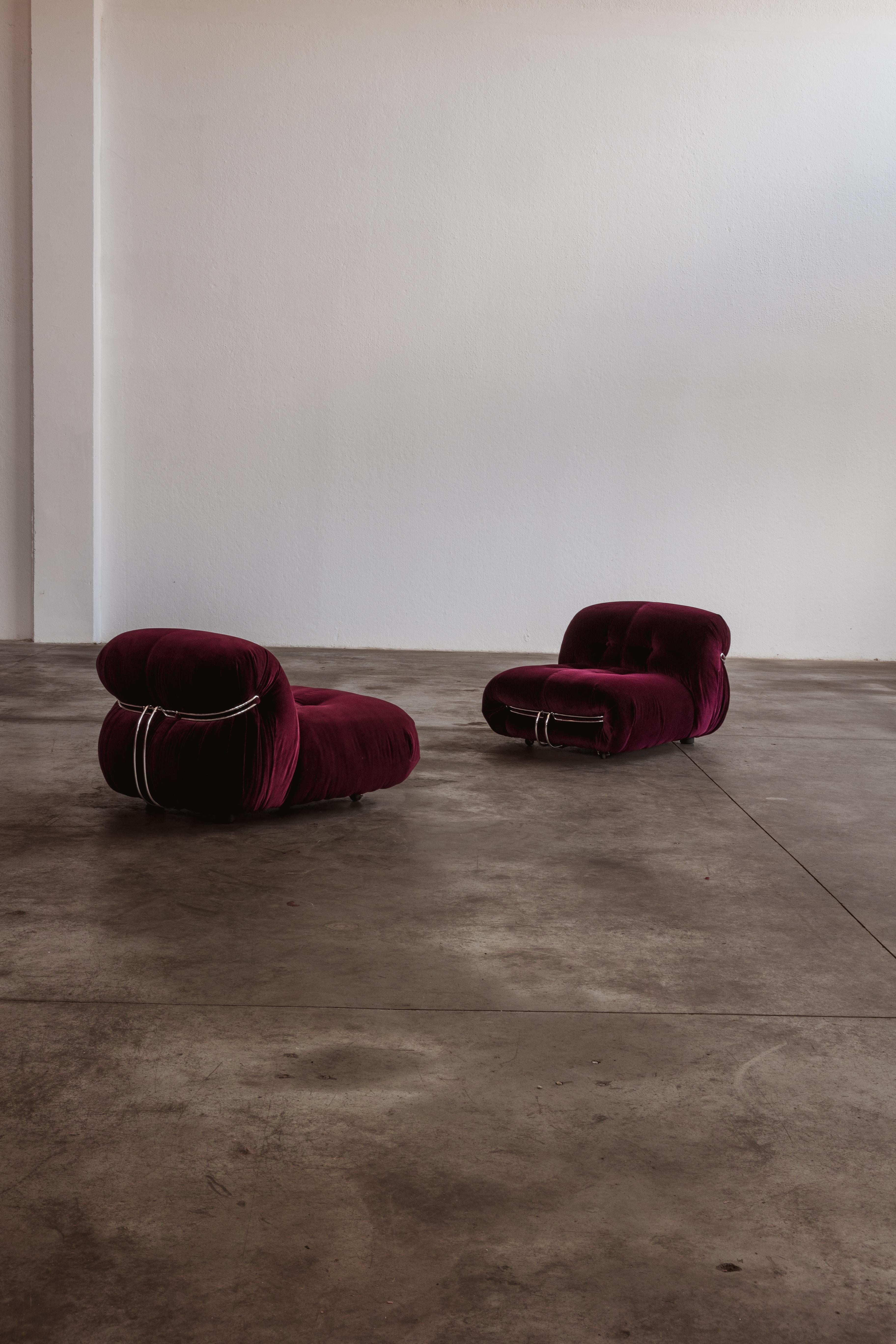 Afra & Tobia Scarpa Soriana Stühle für Cassina, Burgunderrot, 1969, 2er-Set, Set im Zustand „Gut“ im Angebot in Lonigo, Veneto