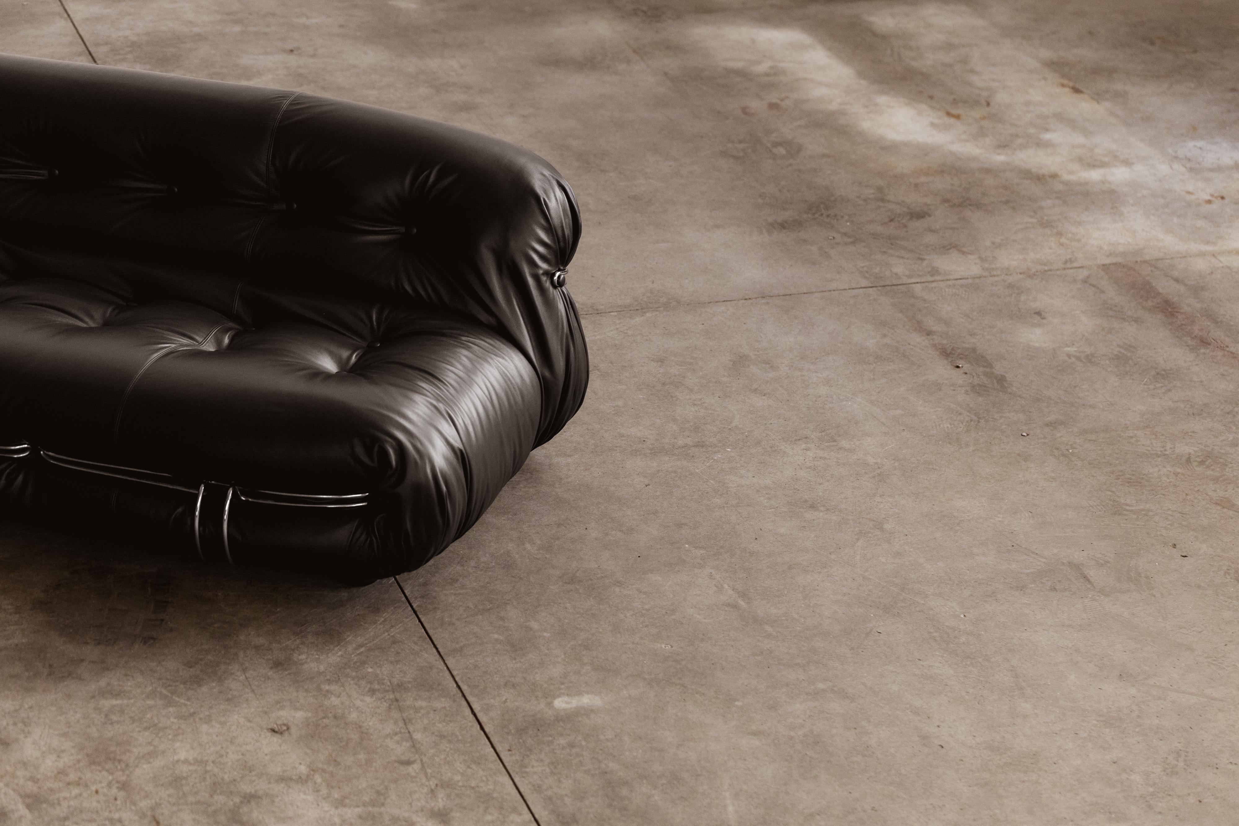 Afra & Tobia Scarpa “Soriana” Sofa for Cassina, Black Leather, 1969 For Sale 7