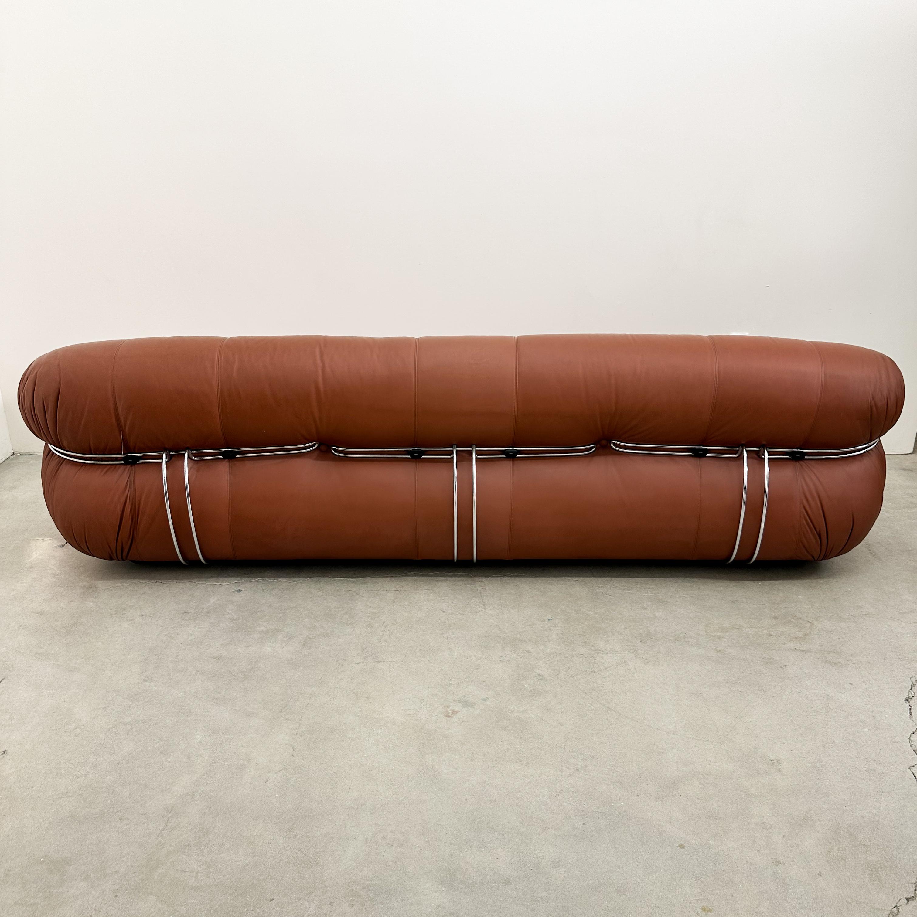 Divano Soriana di Afra & Tobia Scarpa per Cassina - Anni '70, Pelle Cognac in vendita 1