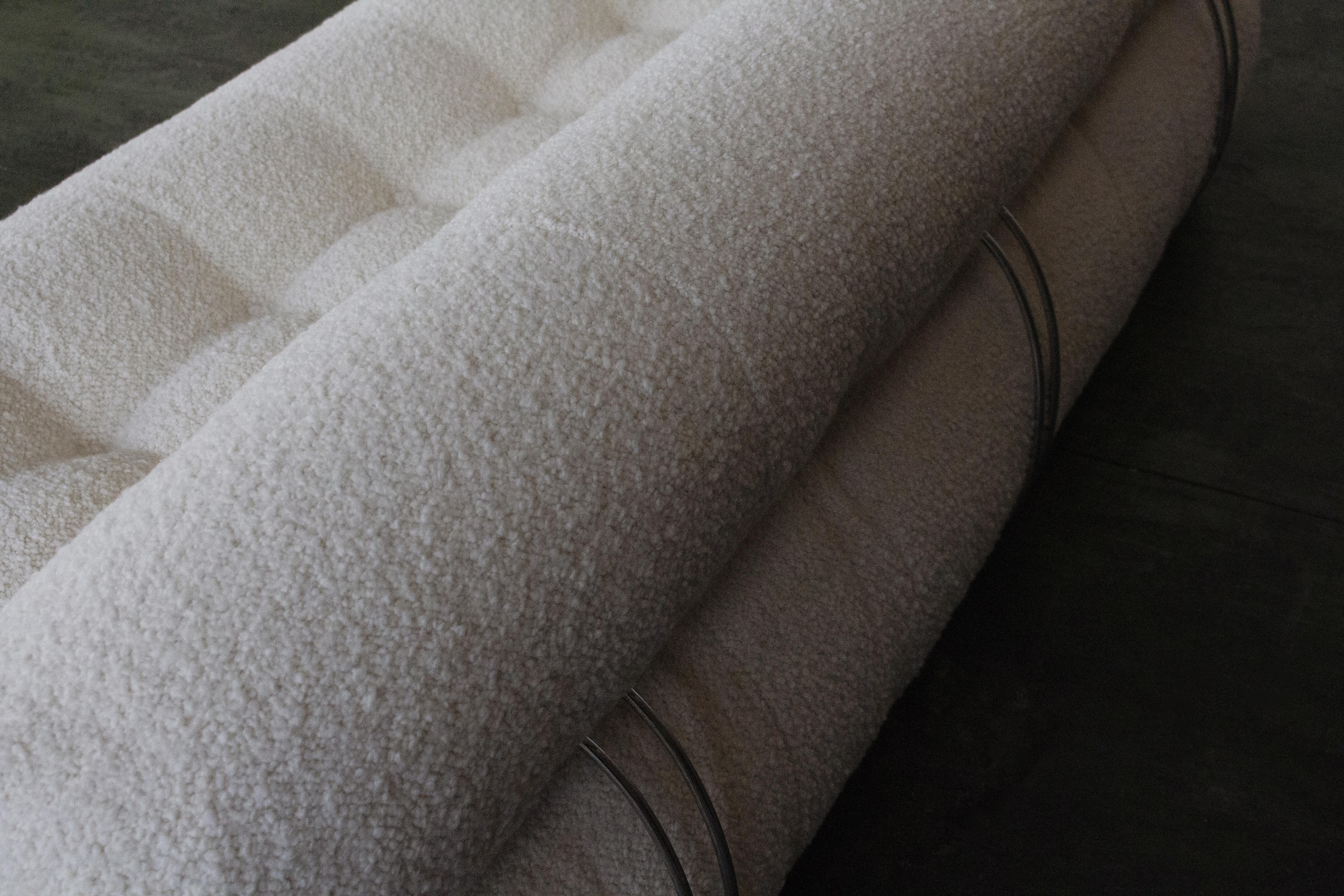 Afra & Tobia Scarpa “Soriana” Sofa for Cassina, Bouclé Wool, 1969 For Sale 8