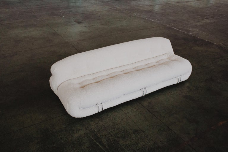 Afra & Tobia Scarpa “Soriana” Sofa for Cassina, Bouclé Wool, 1969 In Good Condition For Sale In Lonigo, IT