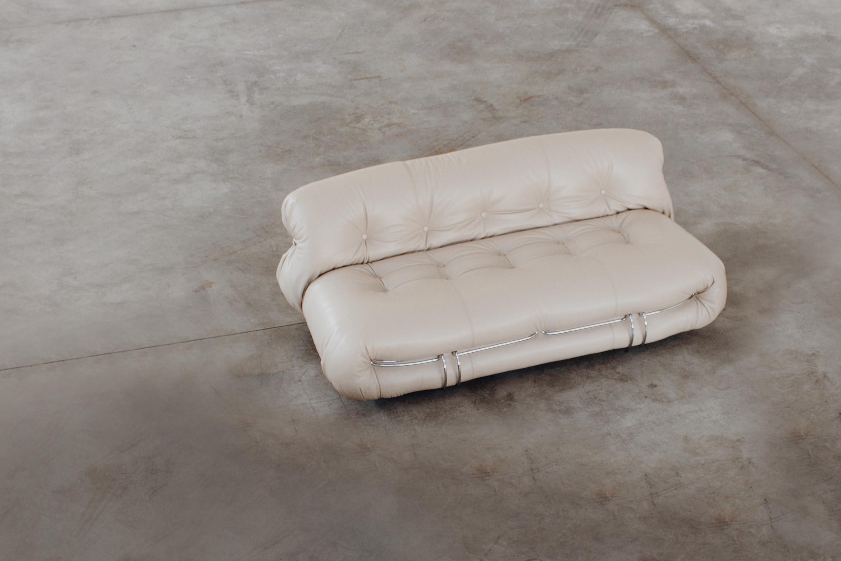 Mid-Century Modern Afra & Tobia Scarpa “Soriana” Sofa for Cassina, Champagne Leather, 1969 For Sale