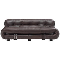 Sofa „Soriana“ von Afra & Tobia Scarpa aus schokoladenbraunem Leder