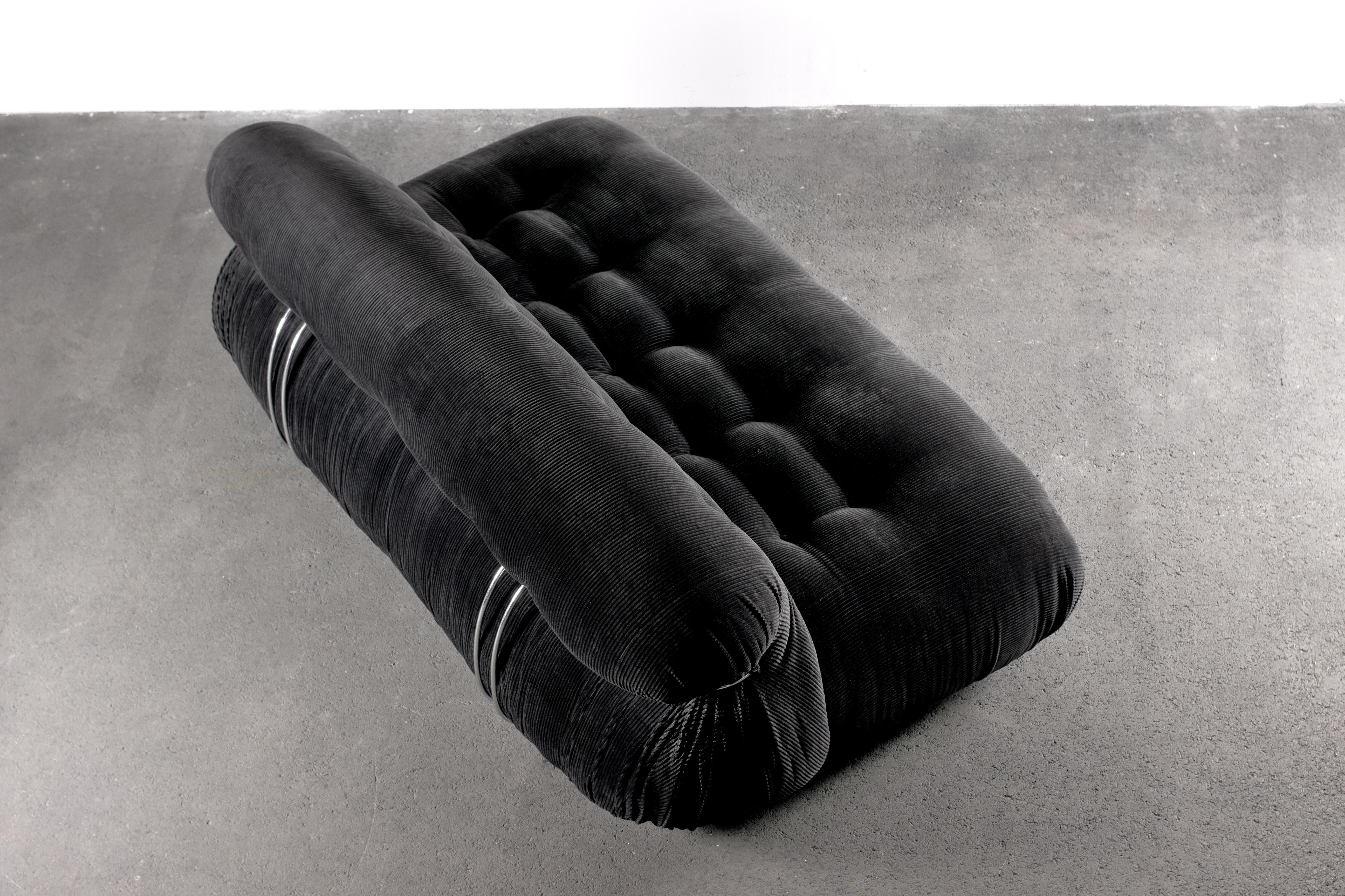 Afra & Tobia Scarpa, Soriana Sofa in Original Black Anthracite Corduroy, 1970 4