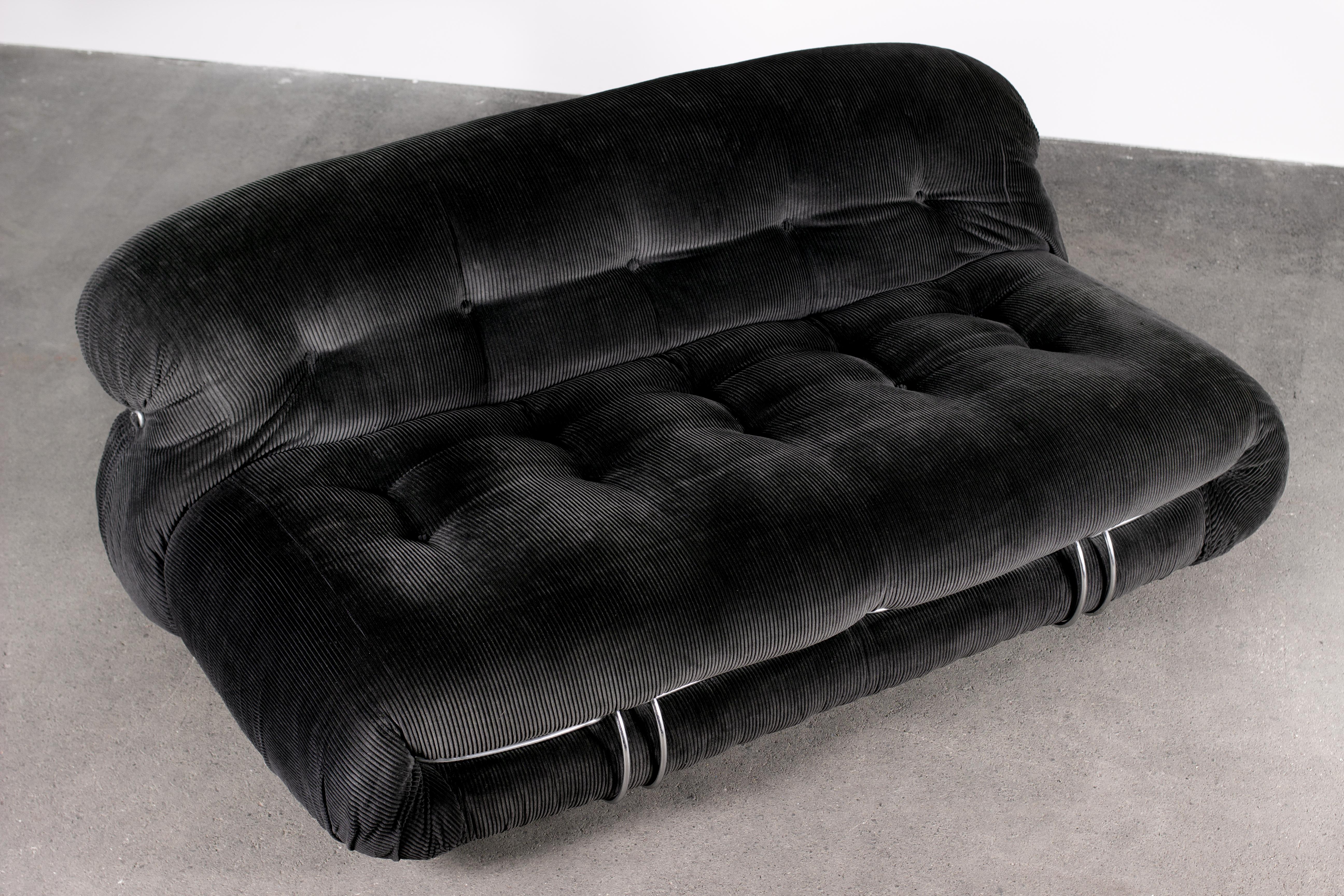 Mid-Century Modern Afra & Tobia Scarpa, Soriana Sofa in Original Black Anthracite Corduroy, 1970