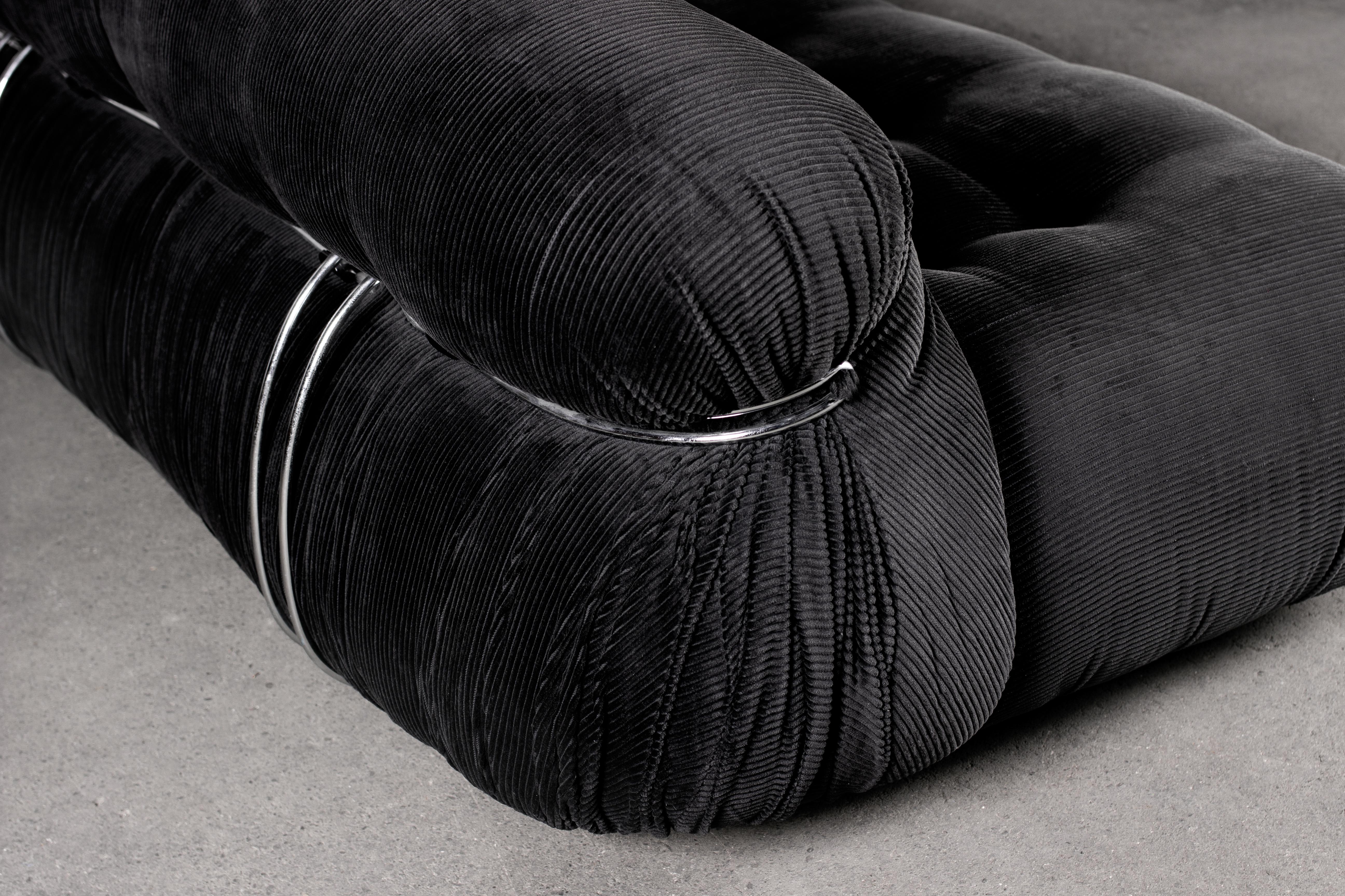 Late 20th Century Afra & Tobia Scarpa, Soriana Sofa in Original Black Anthracite Corduroy, 1970