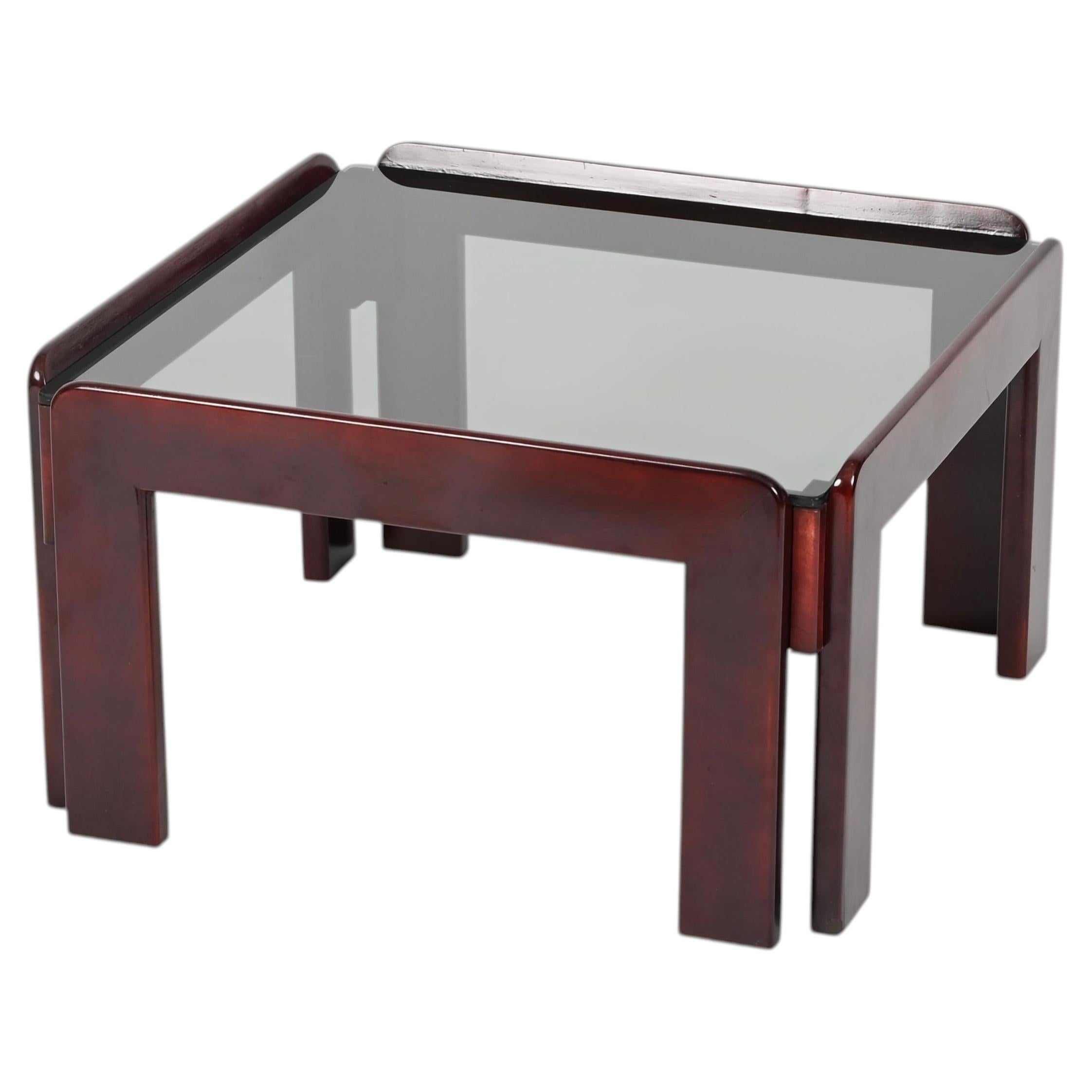 What is the difference between a center table and a coffee table?
