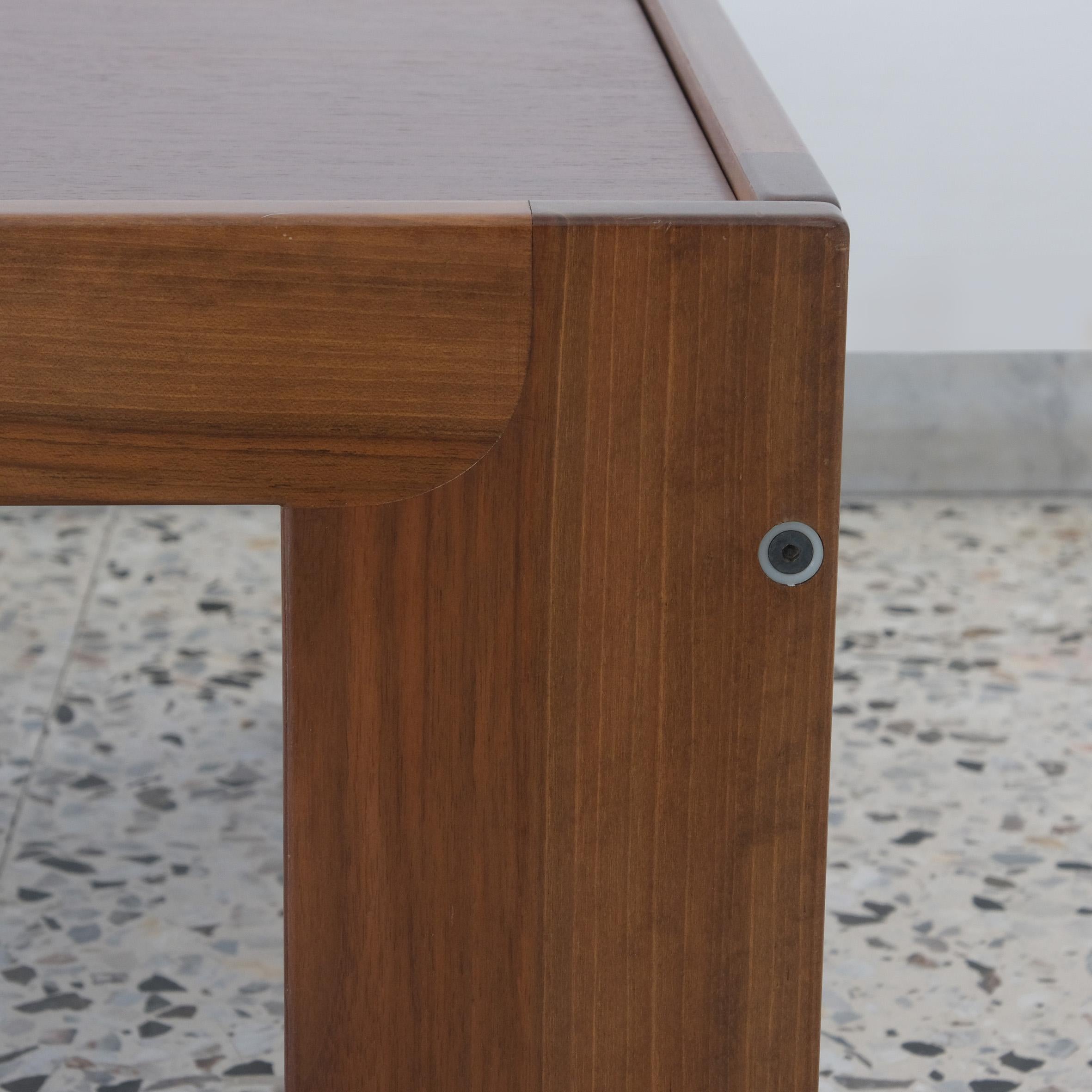 Afra & Tobia Scarpa, Square Low Table, Model 771, Cassina, 1960s im Zustand „Gut“ im Angebot in Paris, FR