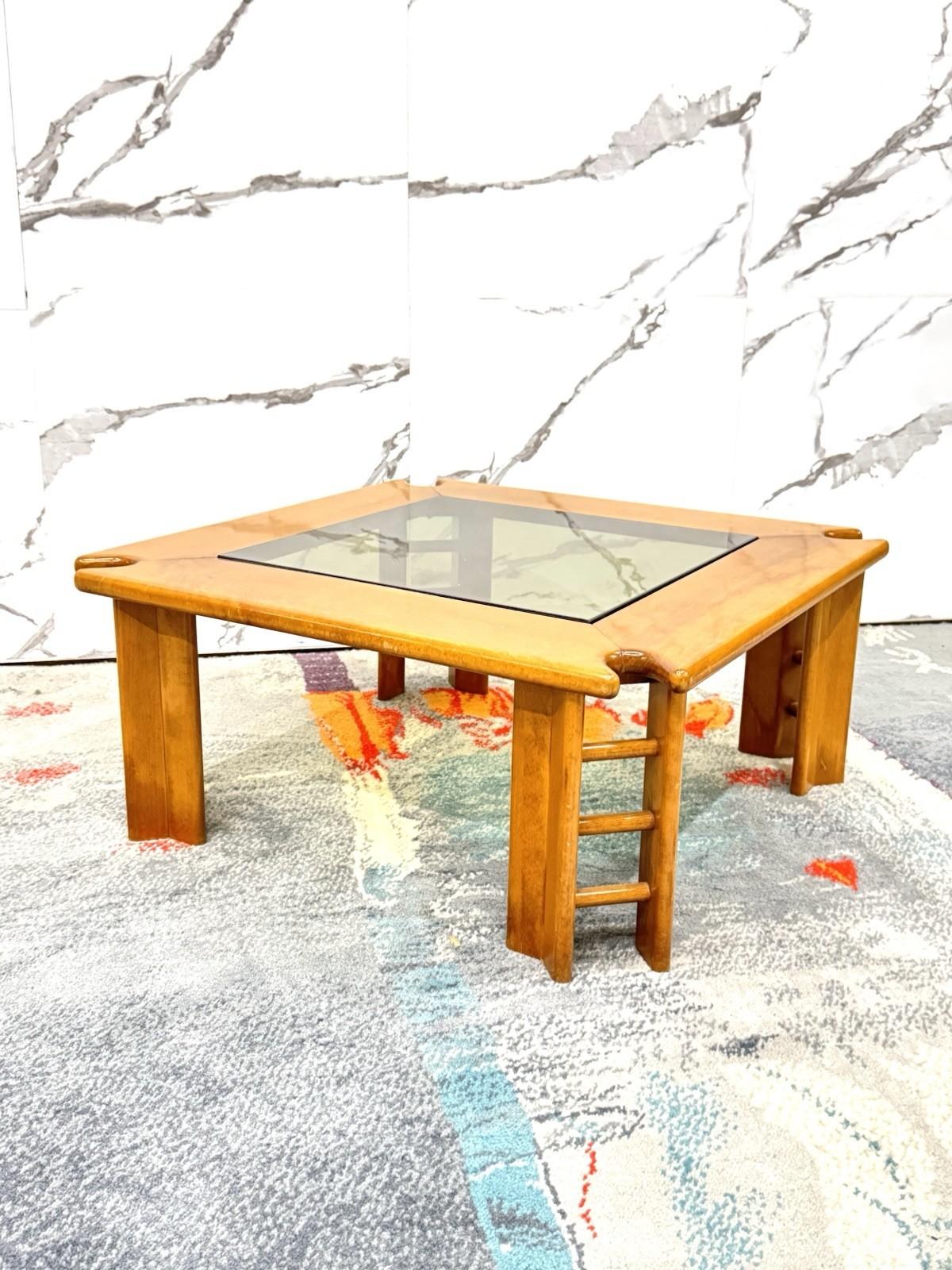 Afra & Tobia Scarpa Style Tavolo da salotto legno anni '60 design modernariato In Good Condition For Sale In Taranto, IT