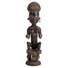 Afrian Tribal Chokwe Femal Sculpture from Angola Mid-20th Century