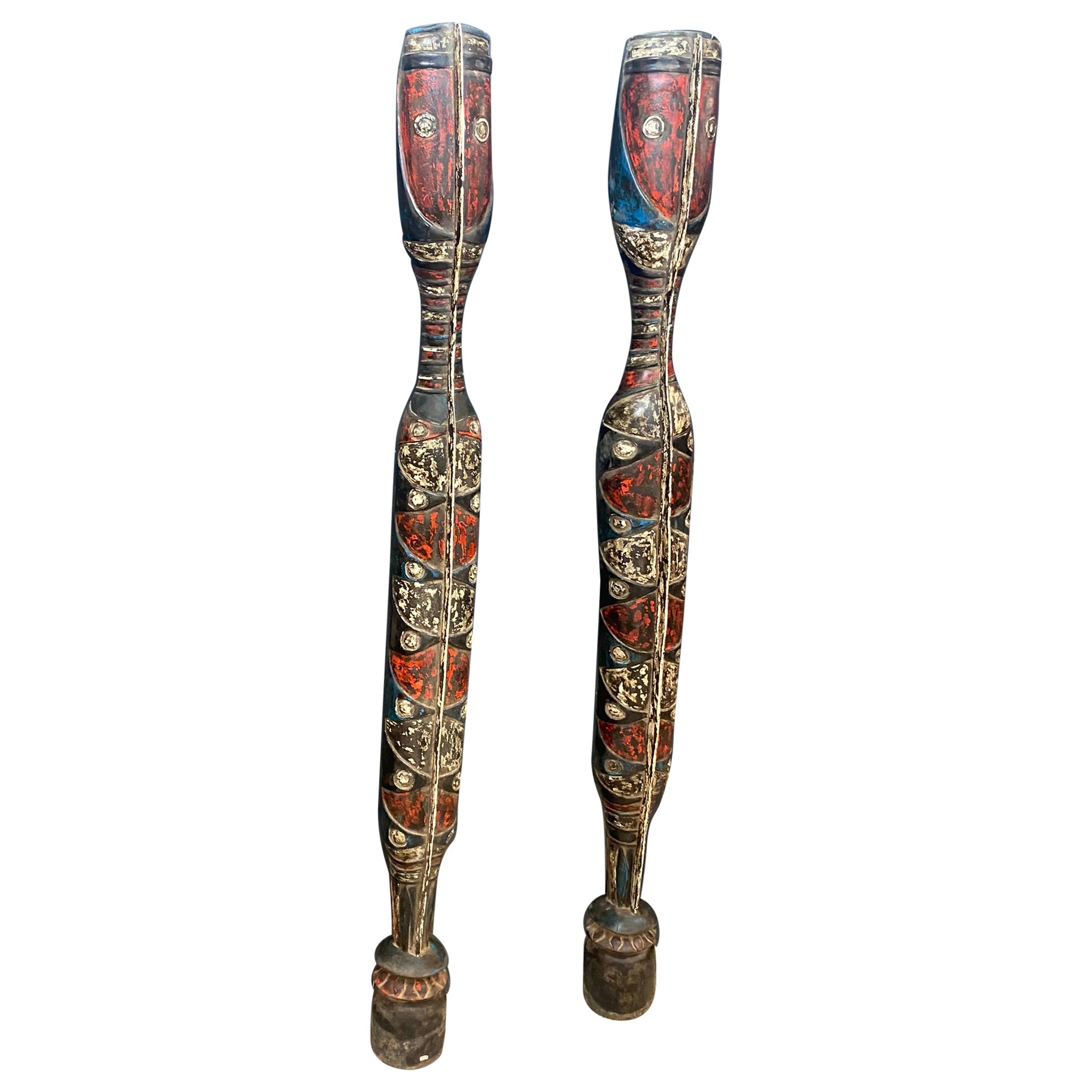 Afrika, 2 dekorative Elemente aus polychromem Holz, um 1950 im Angebot