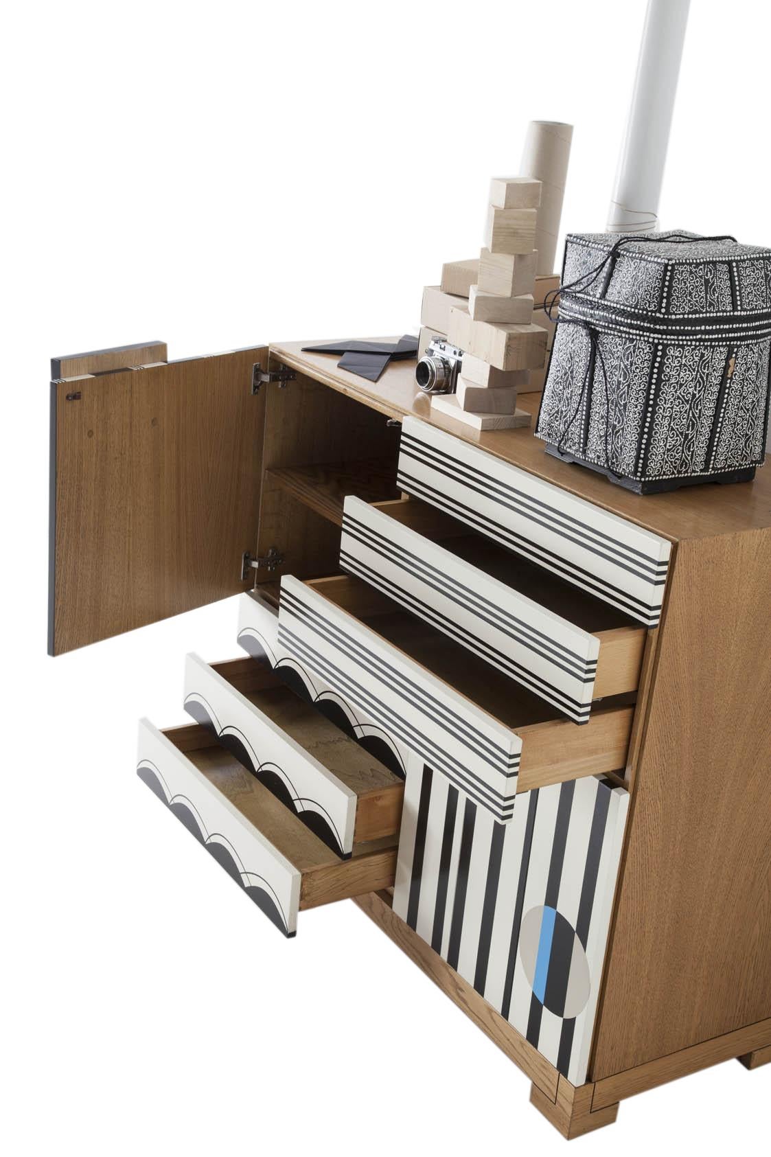 África Chest Of Drawers by Lola Glamour In New Condition For Sale In Geneve, CH