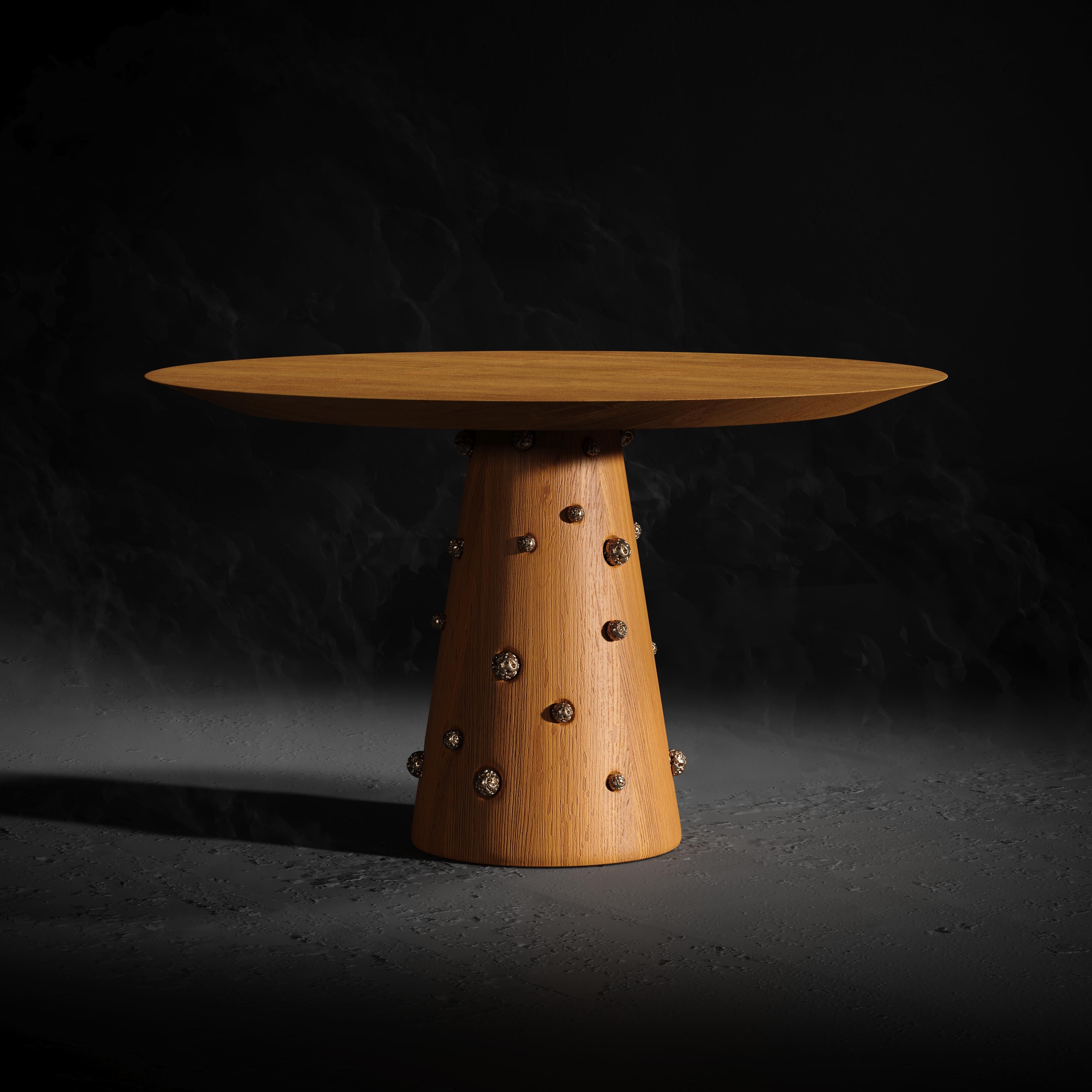 Portugais AFRICA - Table Tree of Life, incrustée à la main de cristaux de pyrite par Sidani Design/One en vente