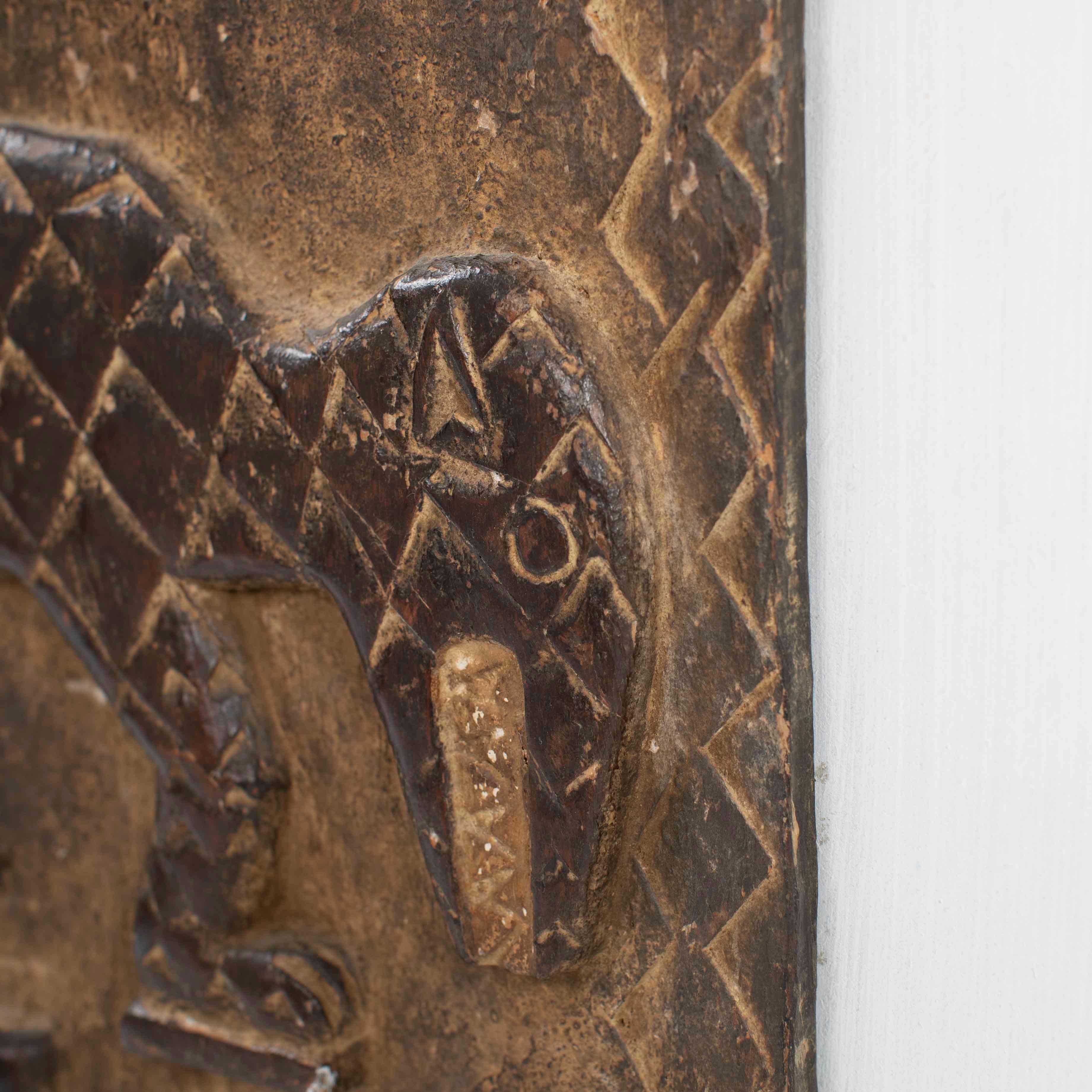 Africain Mid-Century Wooden Tribal Wall-Sculpture Mali-Dogon Golden Frame 1960s For Sale 11