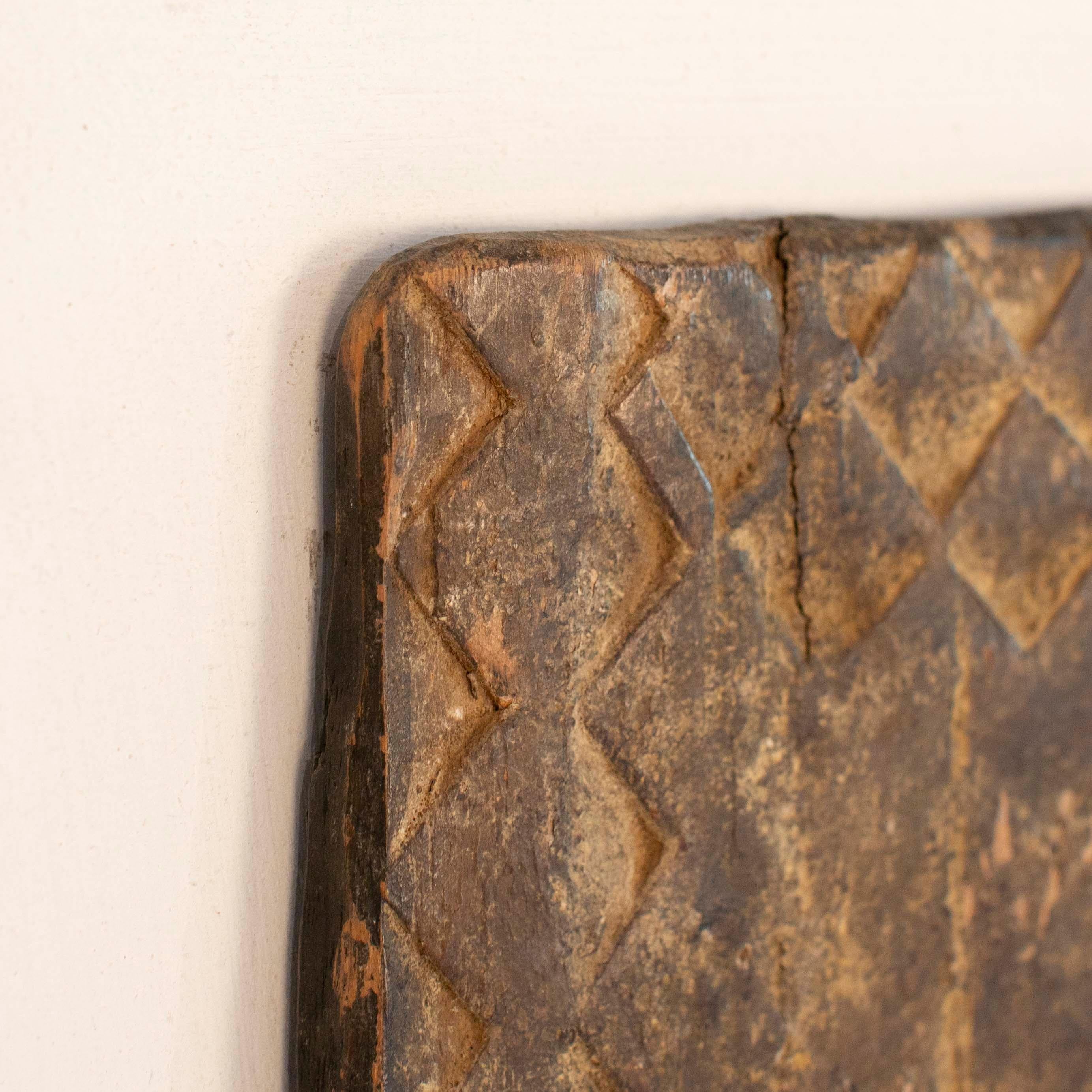 Late 20th Century Africain Mid-Century Wooden Tribal Wall-Sculpture Mali-Dogon Golden Frame 1960s For Sale