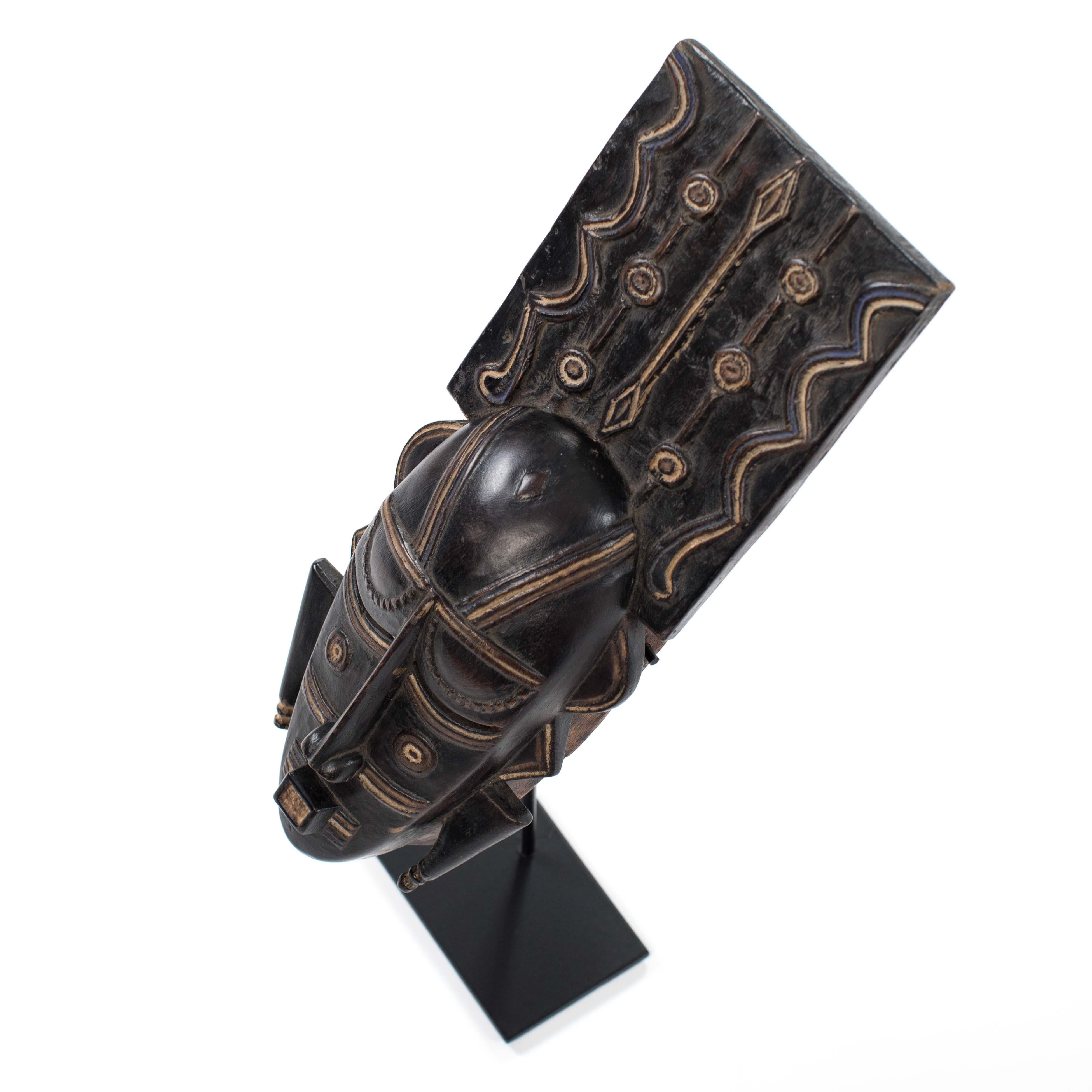 Africain Wooden Ligbi Mask Protruding Plate on the Head, Ivory Coast 1980s For Sale 3