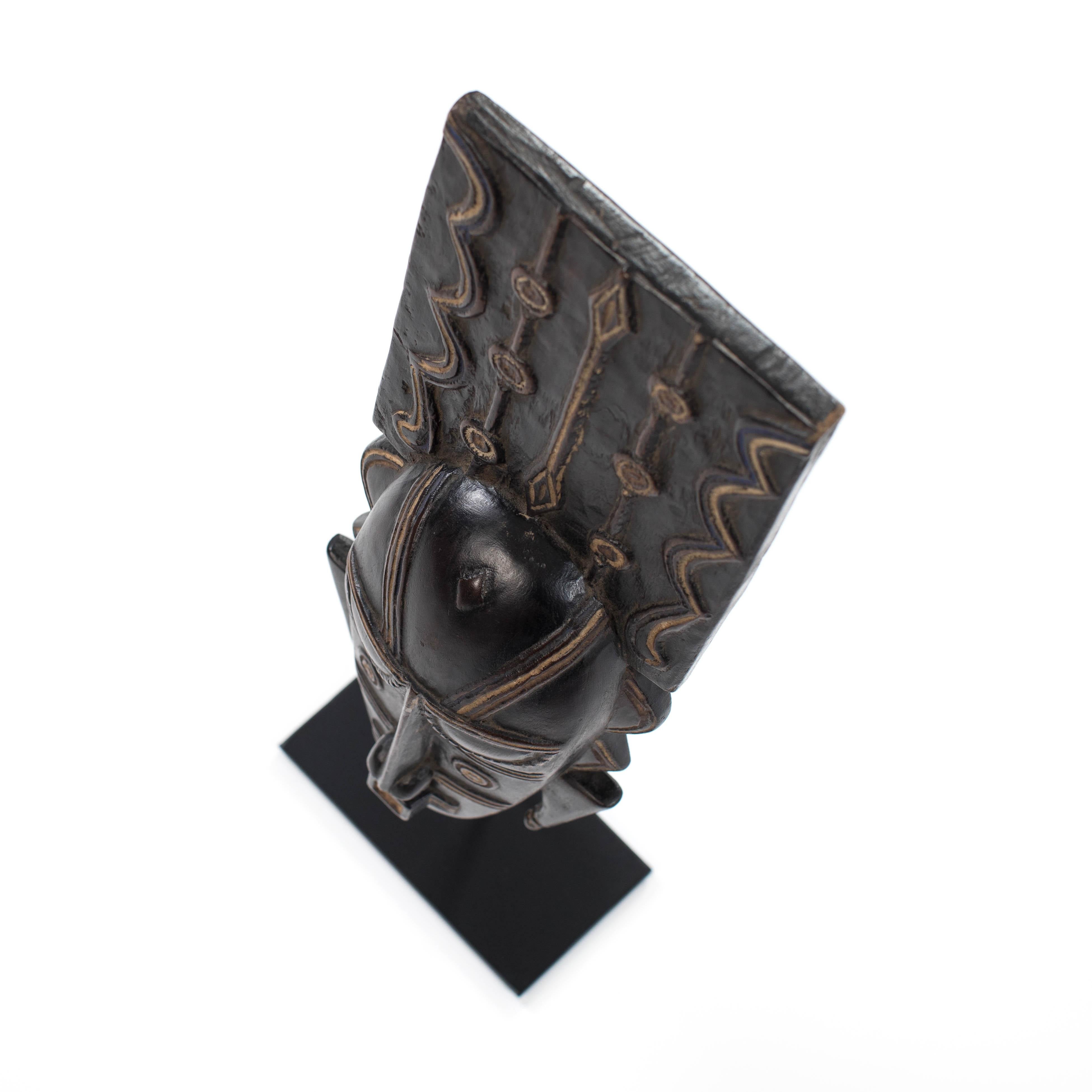 Africain Wooden Ligbi Mask Protruding Plate on the Head, Ivory Coast 1980s For Sale 4