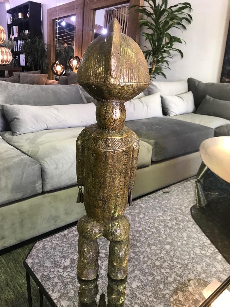 African Ambete Mbete Tribe Brass Wood Carved Standing Reliquary Figure In Good Condition In Studio City, CA