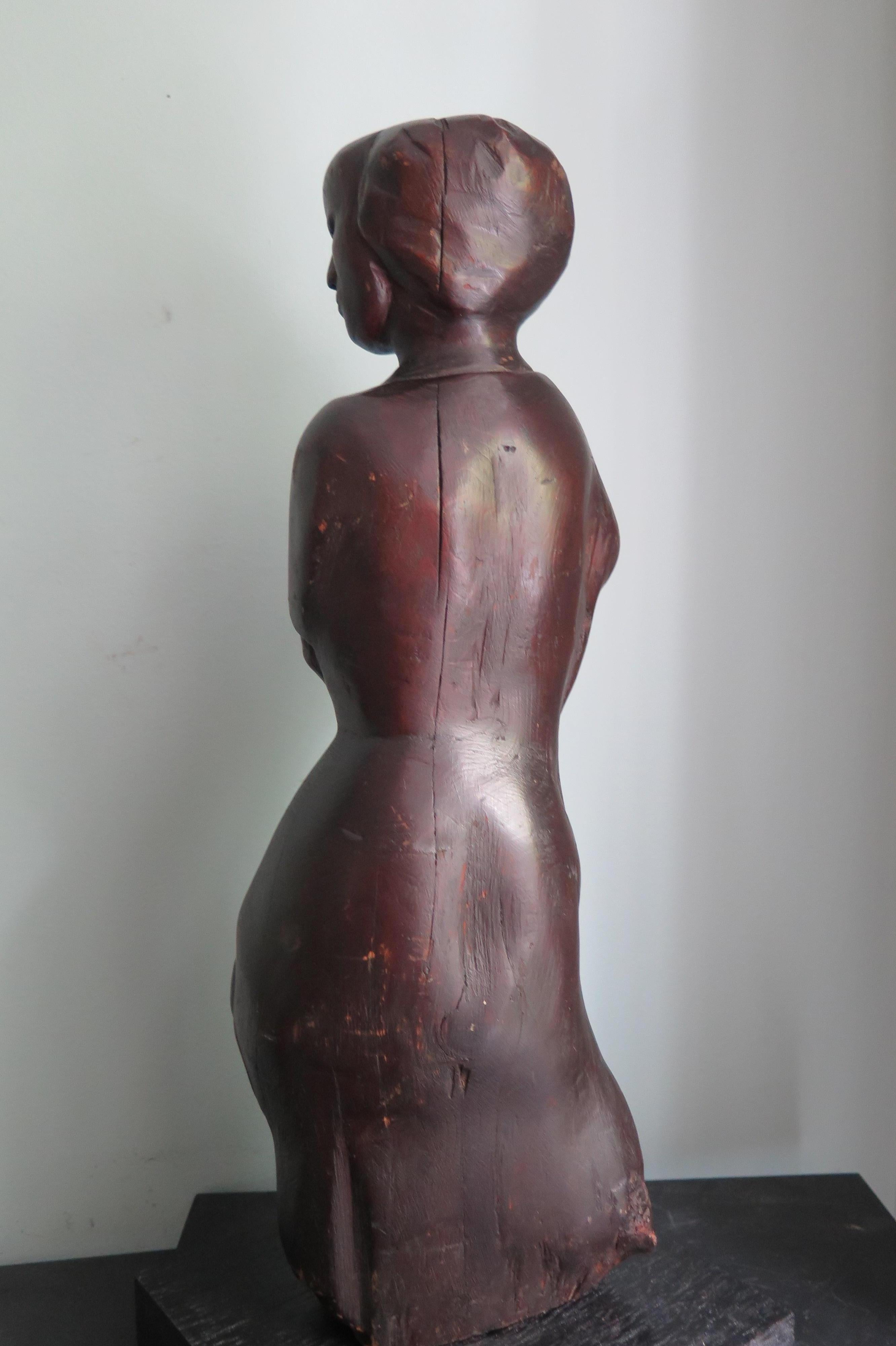 African American Draped Nude Folk Sculpture (Geschnitzt) im Angebot