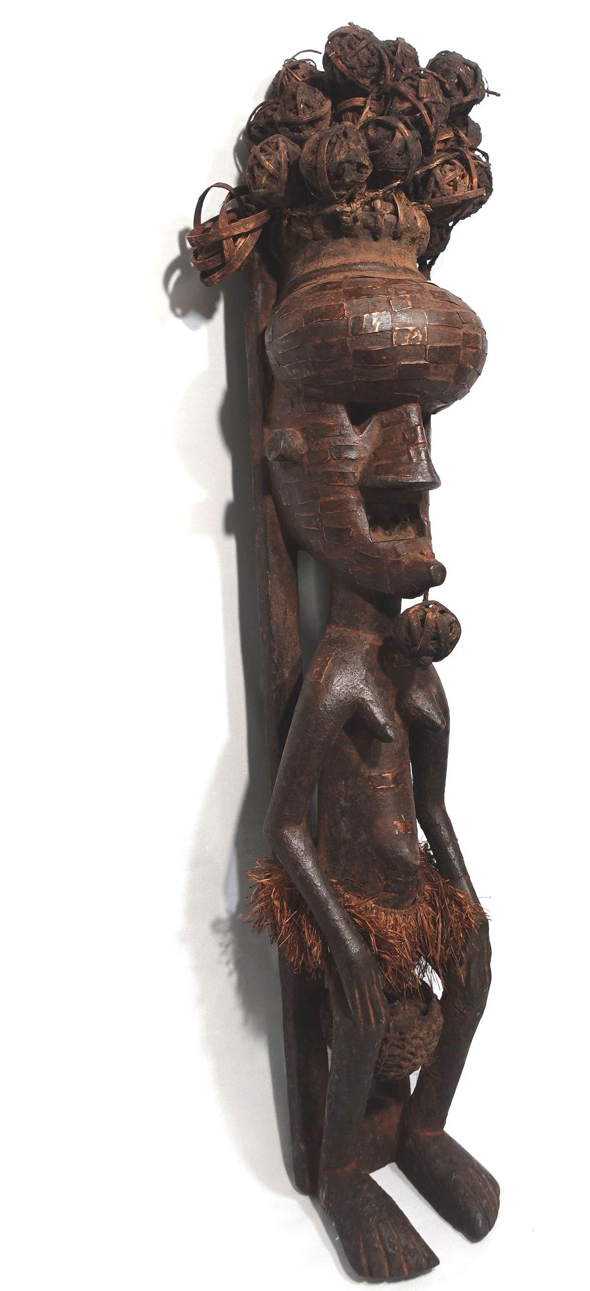 Afrikanische Kunststatue „fetisch-fetisch-fetisch-fetisch-Figur“ (Handgeschnitzt) im Angebot