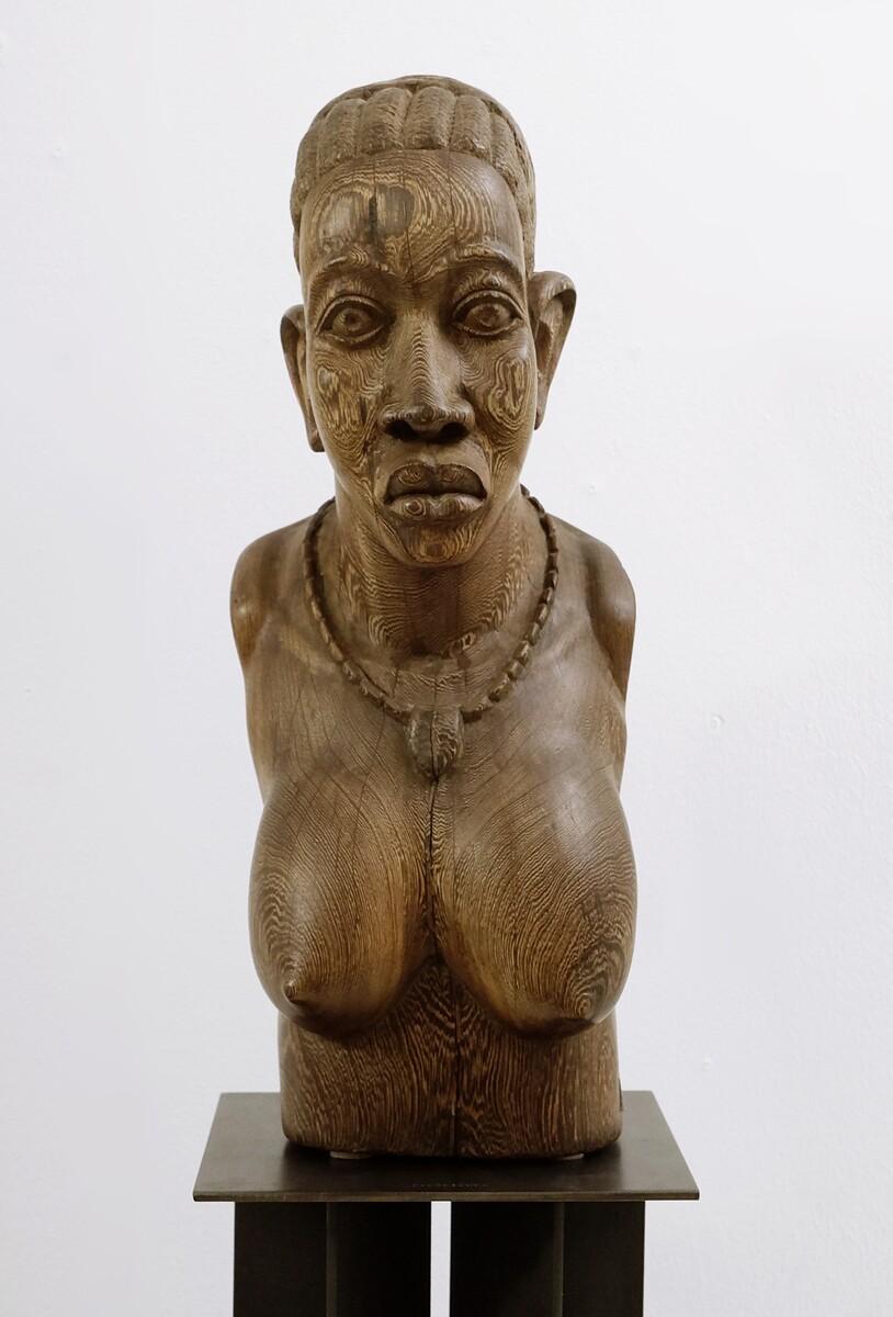 African art wenge wood Sculpture signed Joachim Baba Damana - Congo 1970s.