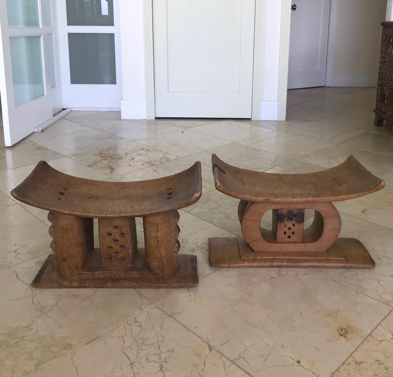 Pair of Ashanti African Tribal Stools in Hand Carved Wood, Early 20th Century In Good Condition In Fort Lauderdale, FL