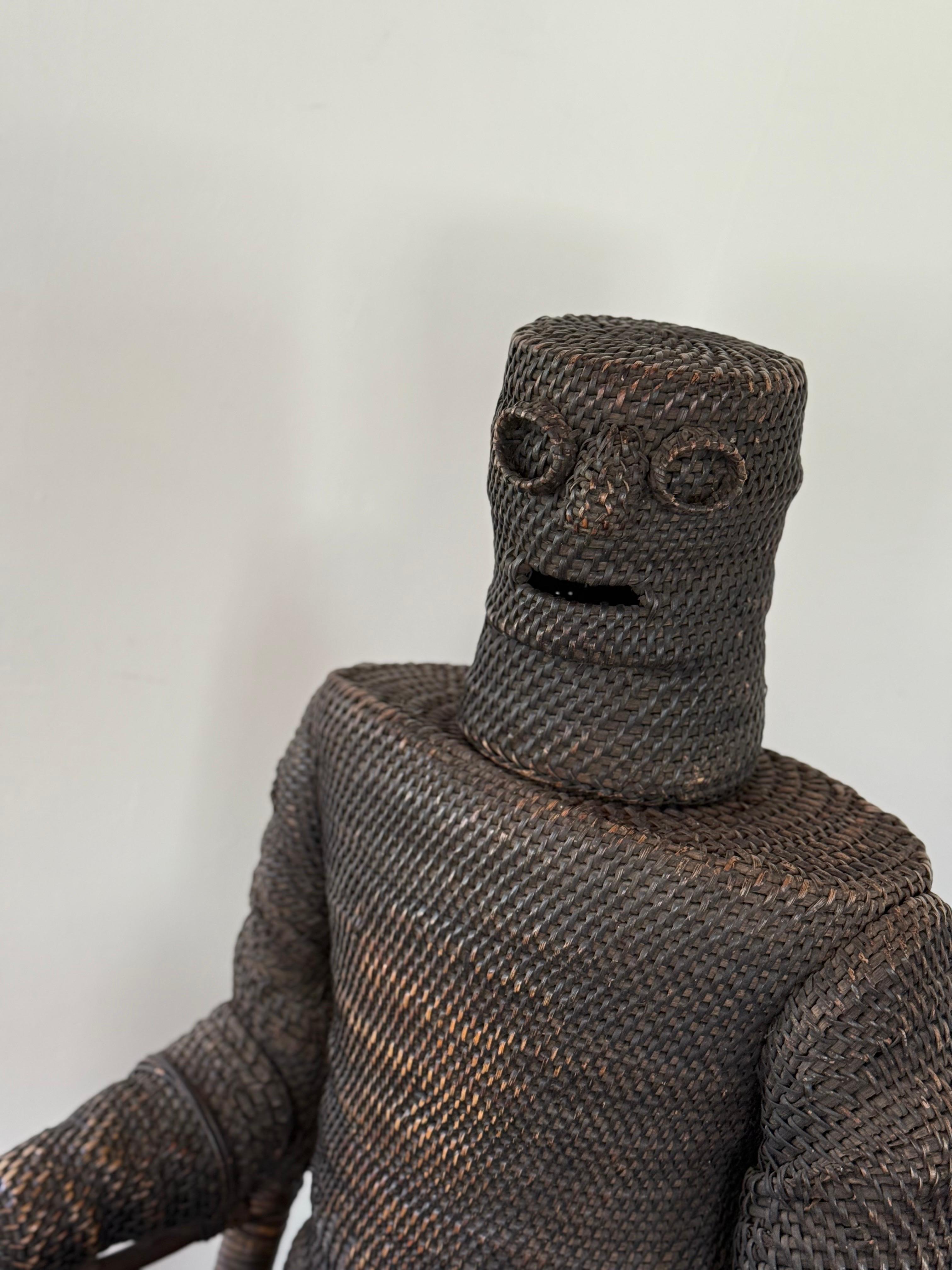 Afrikanisches Korbgeflecht figuraler Häuptlingsstuhl im Angebot 1
