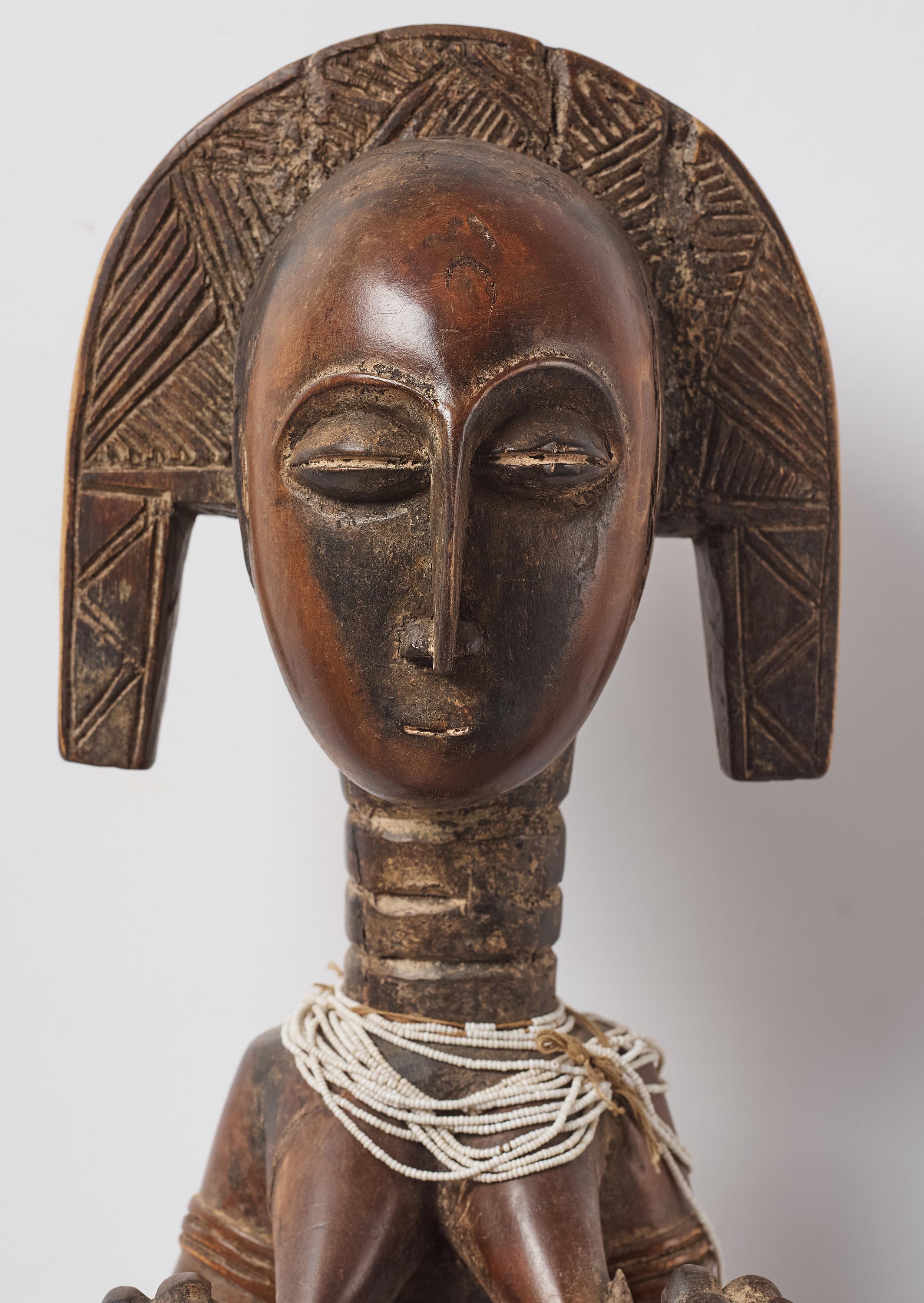 African Baule statue Mother with Childs, Ivory Coast mid  XXem For Sale 2