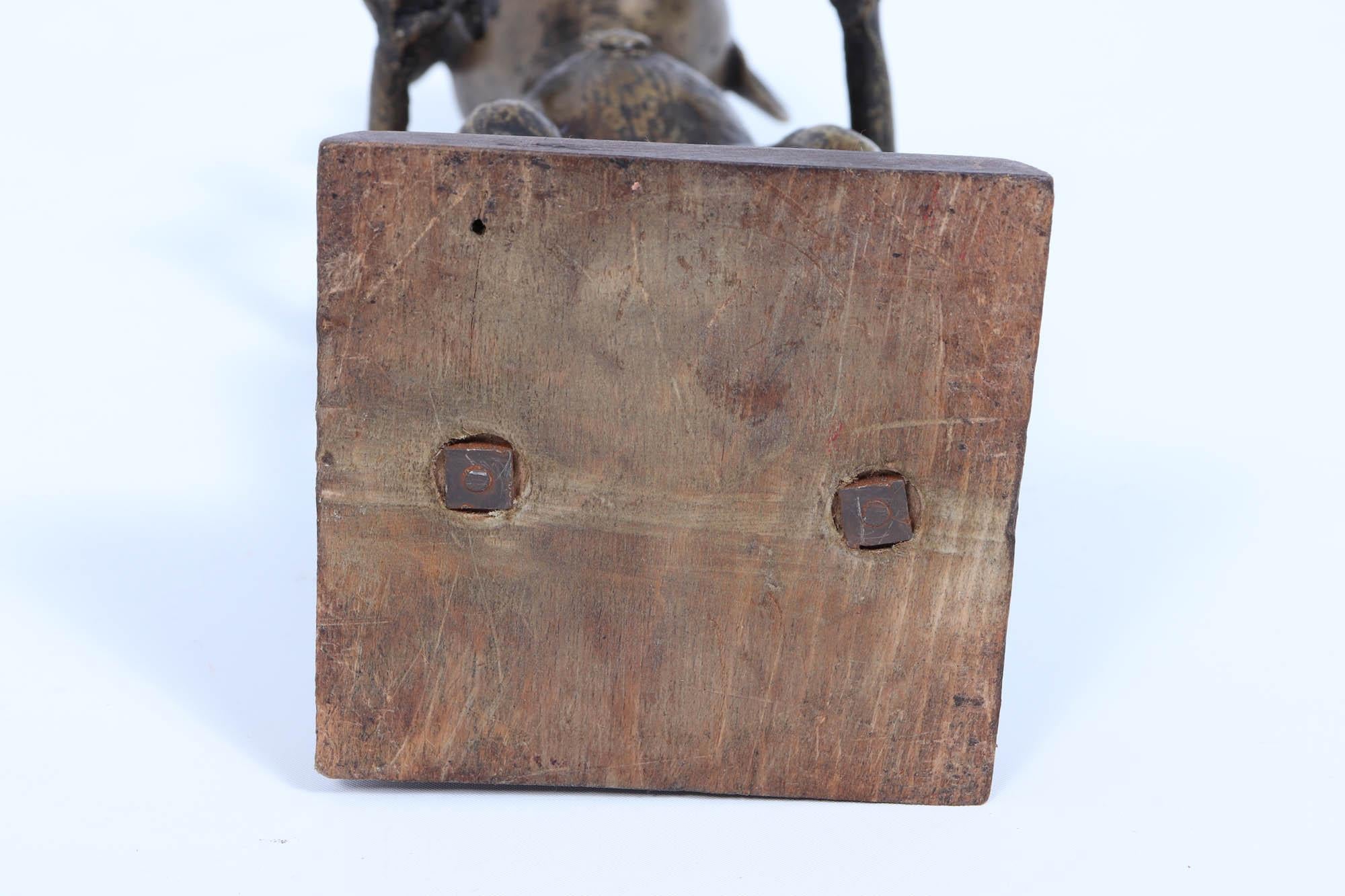 Figura africana in bronzo del 1950 circa in vendita 8