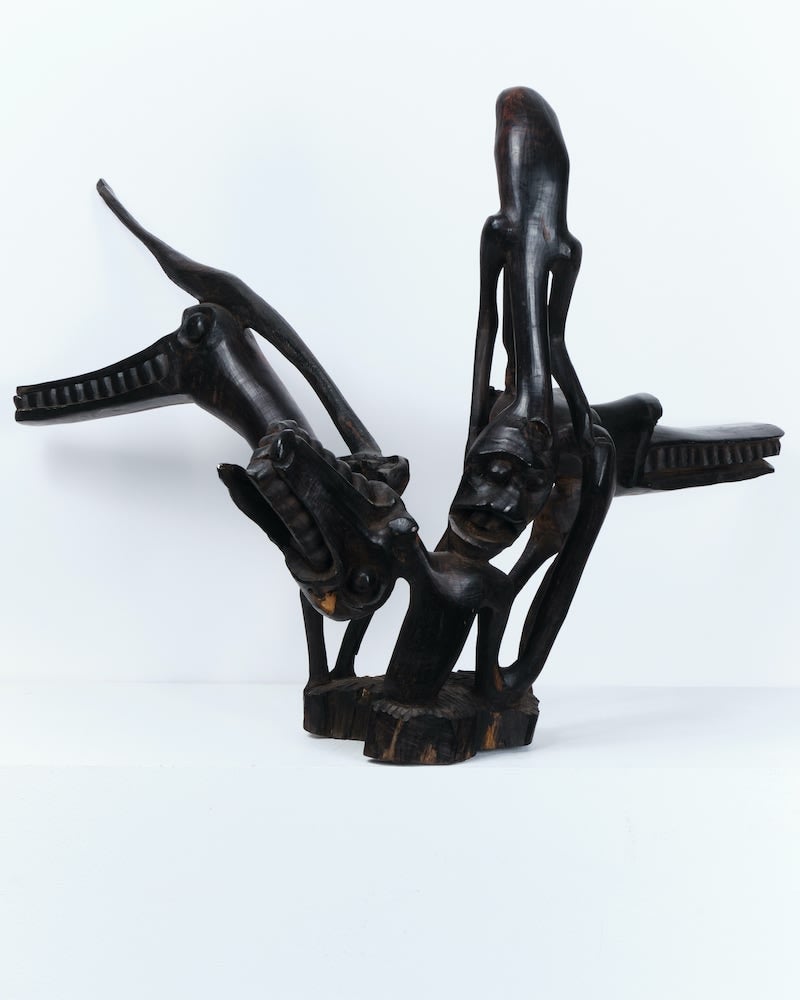 Legno
H57 x W75 x D68 cm