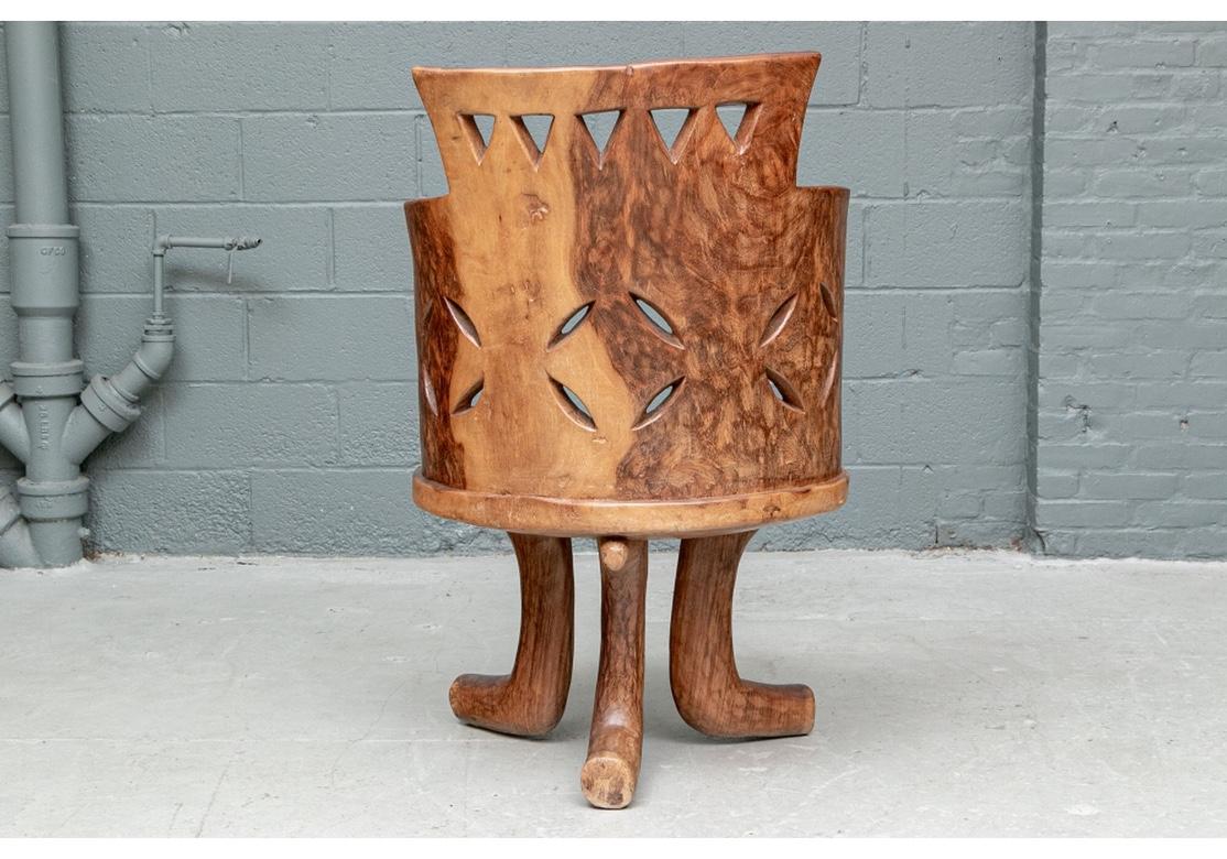 African Carved Burled Wood Throne Chair In Good Condition In Bridgeport, CT
