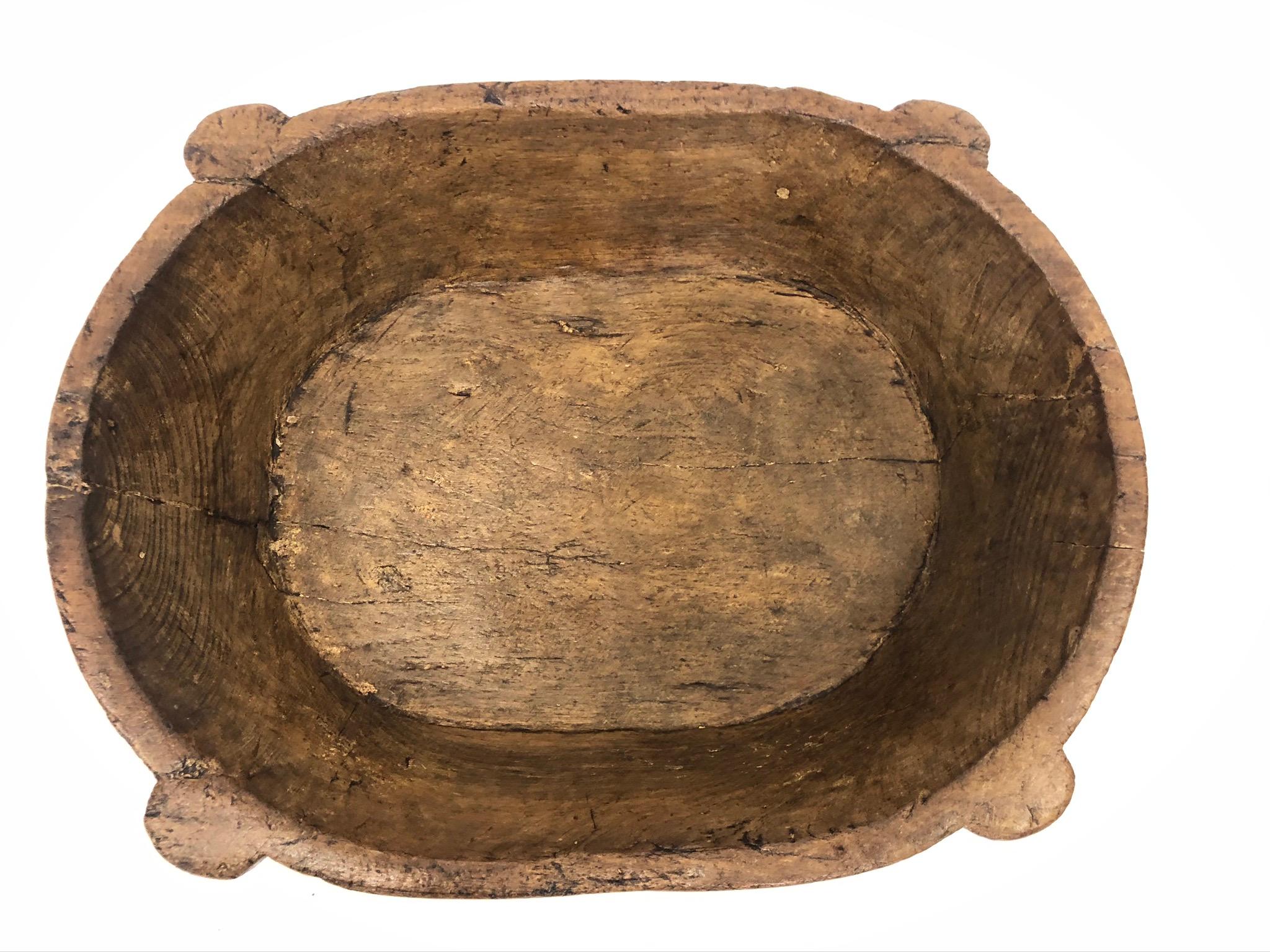 African Carved Wood Bowl In Good Condition In New York, NY