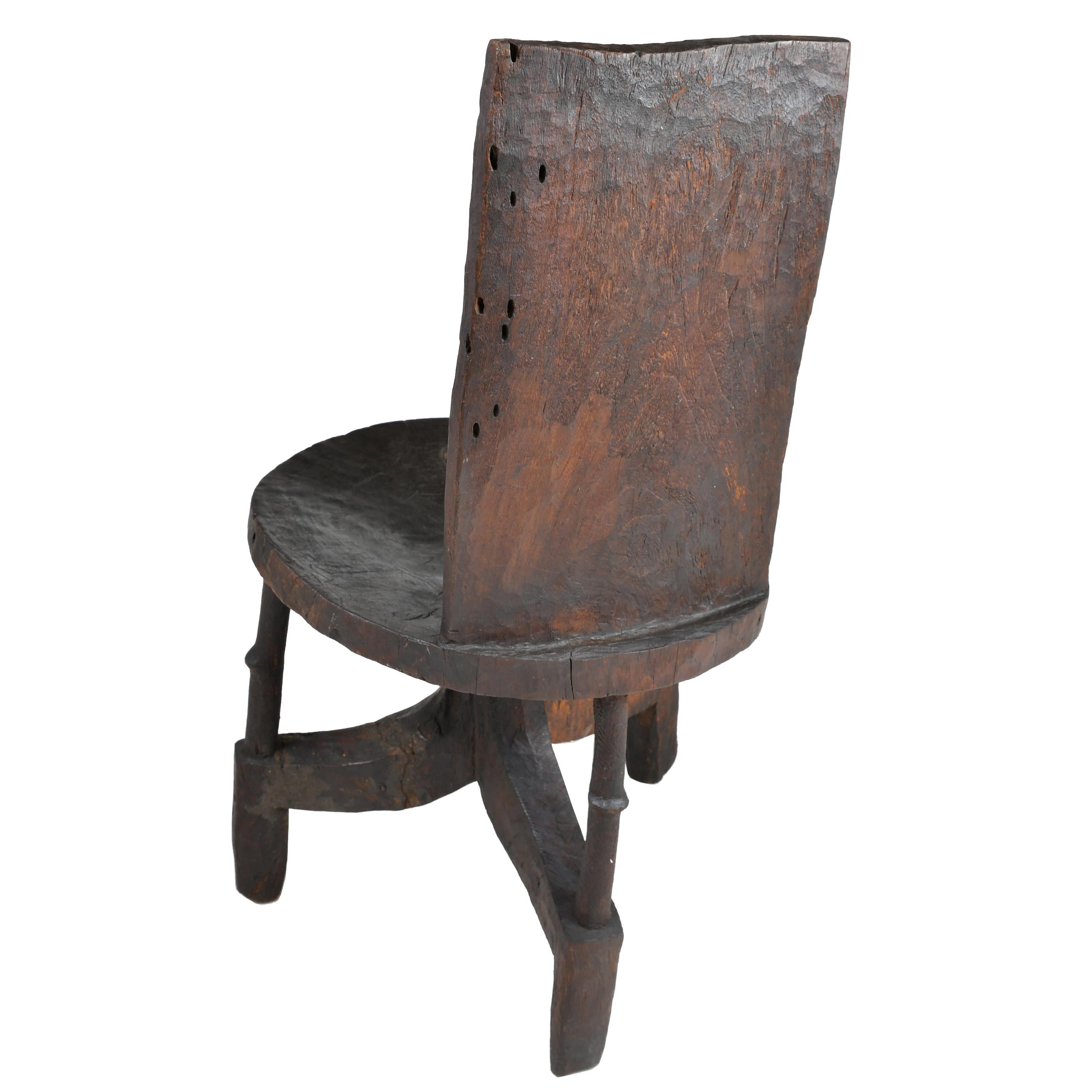 Hand-Carved African Chieftain Chair from Oromo People in Ethiopia, circa Early 1900s For Sale