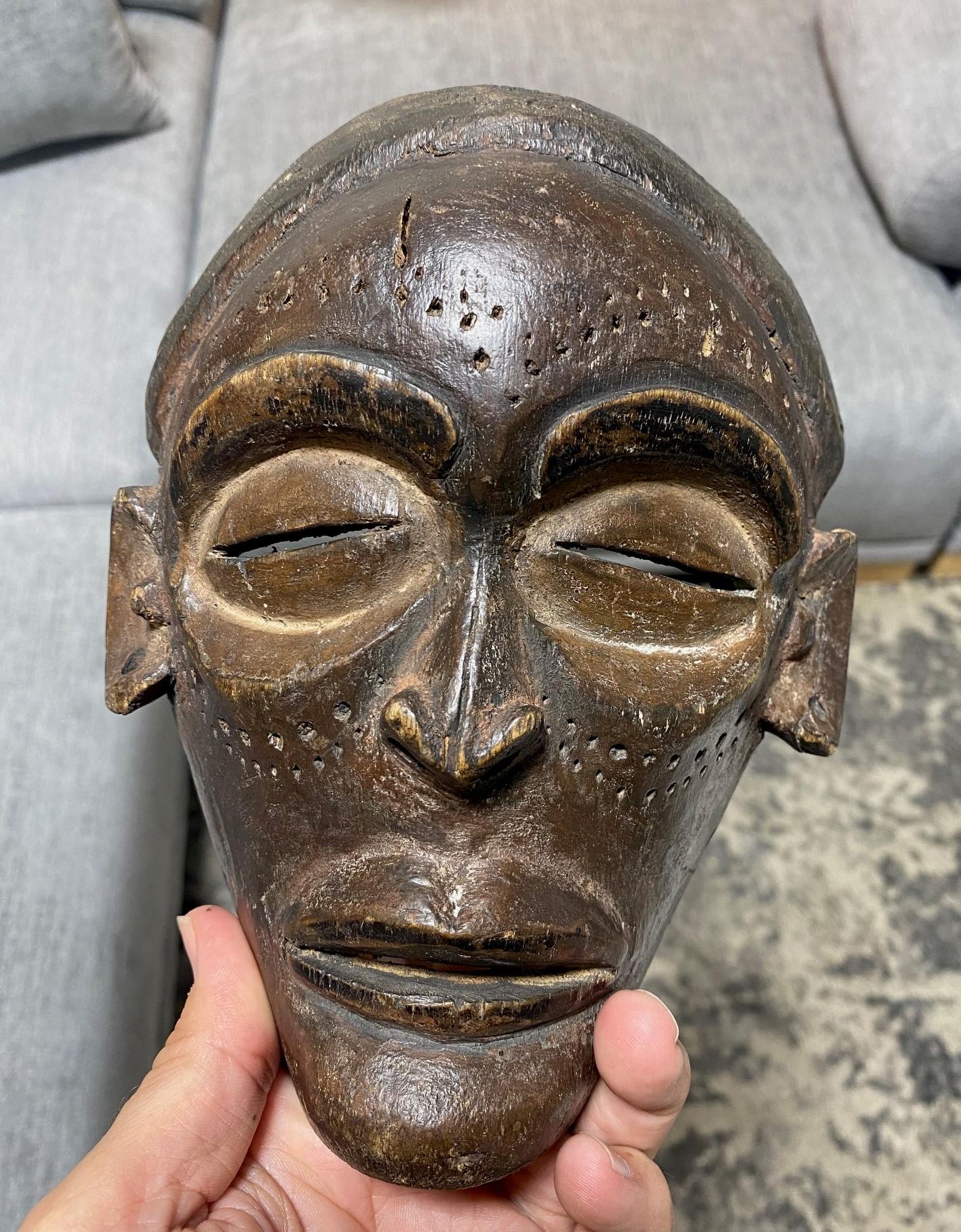 African Chokwe Wood Hand Carved Folk Art Initiation Ceremony Ancestral Mask For Sale 3