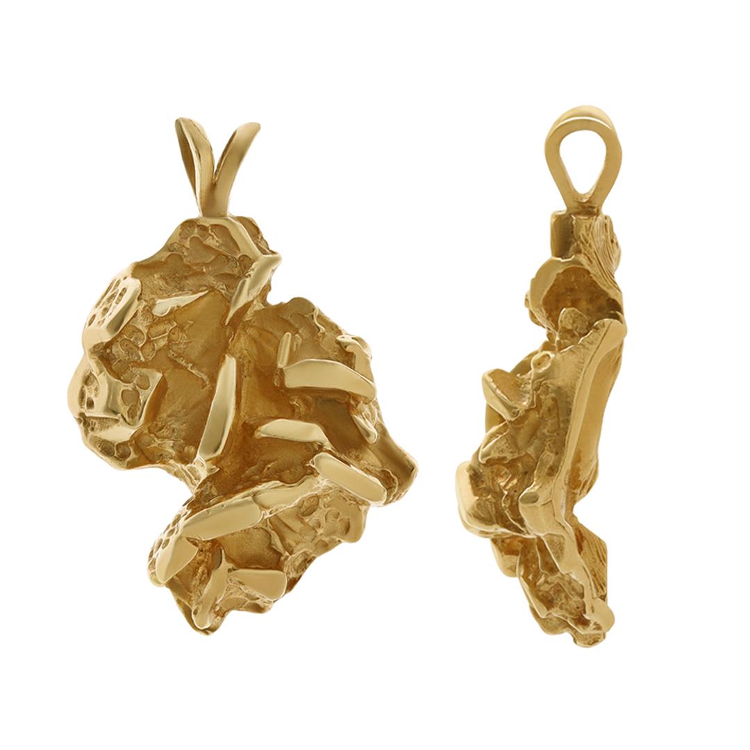 Pendentif Continent africain en or jaune 18 carats Bon état - En vente à New York, NY