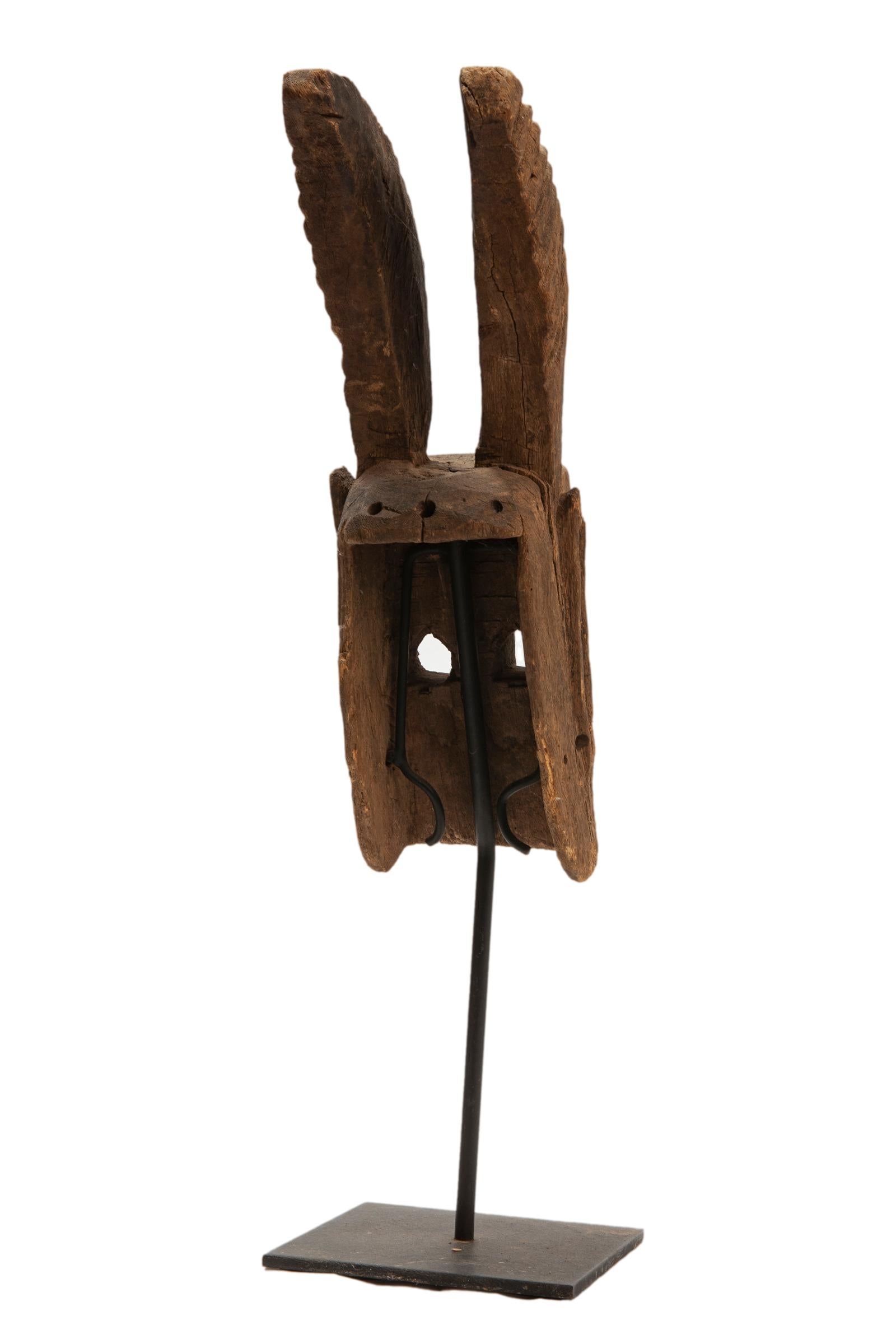 African Dogon Hare Rabbit Mounted Carving For Sale 2