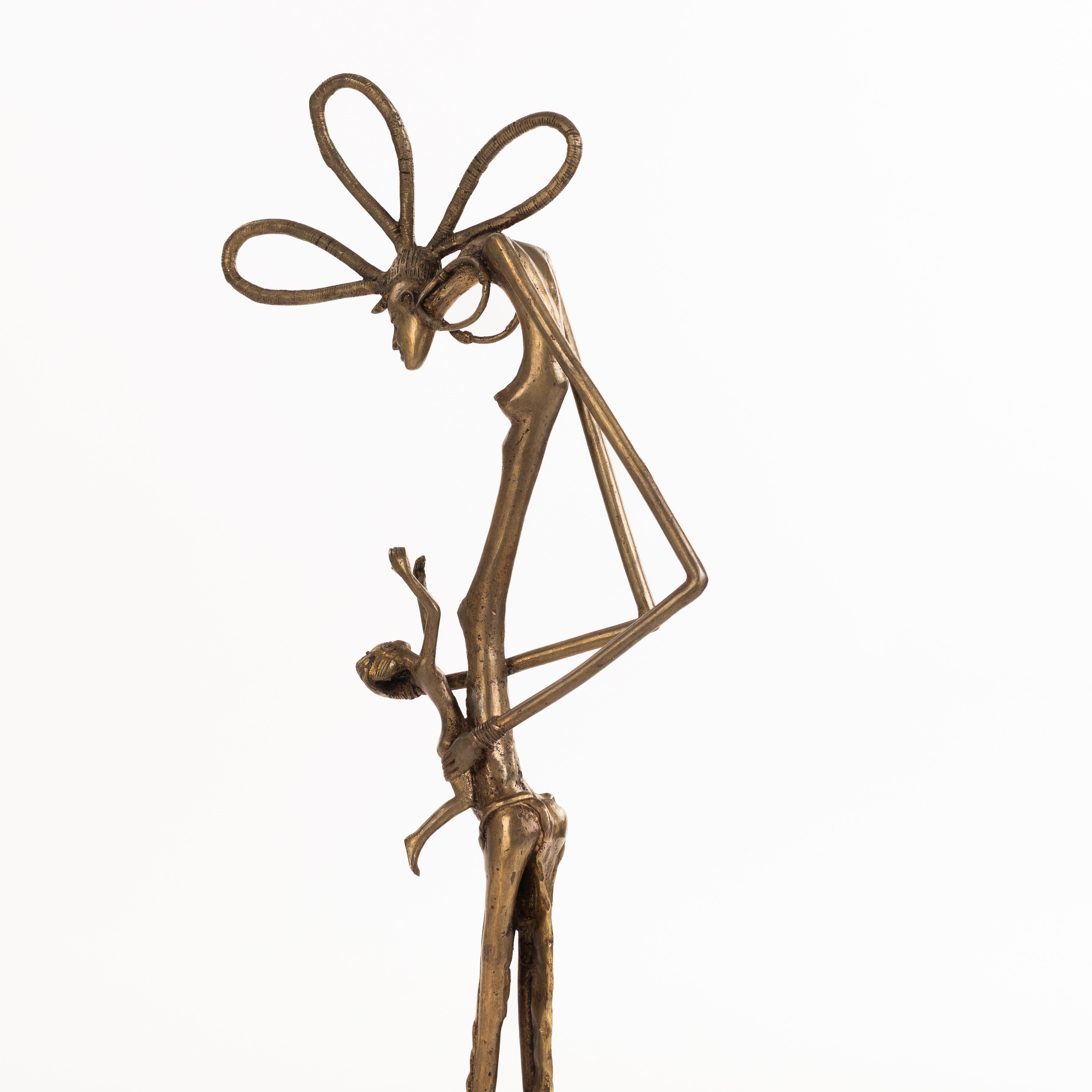 Figure tribale africaine en bronze Dogon 