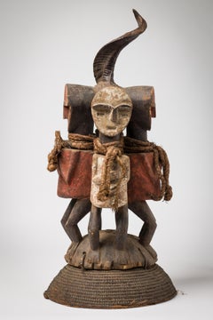 African D.R. Congo Reliquary Basket With Four Figures