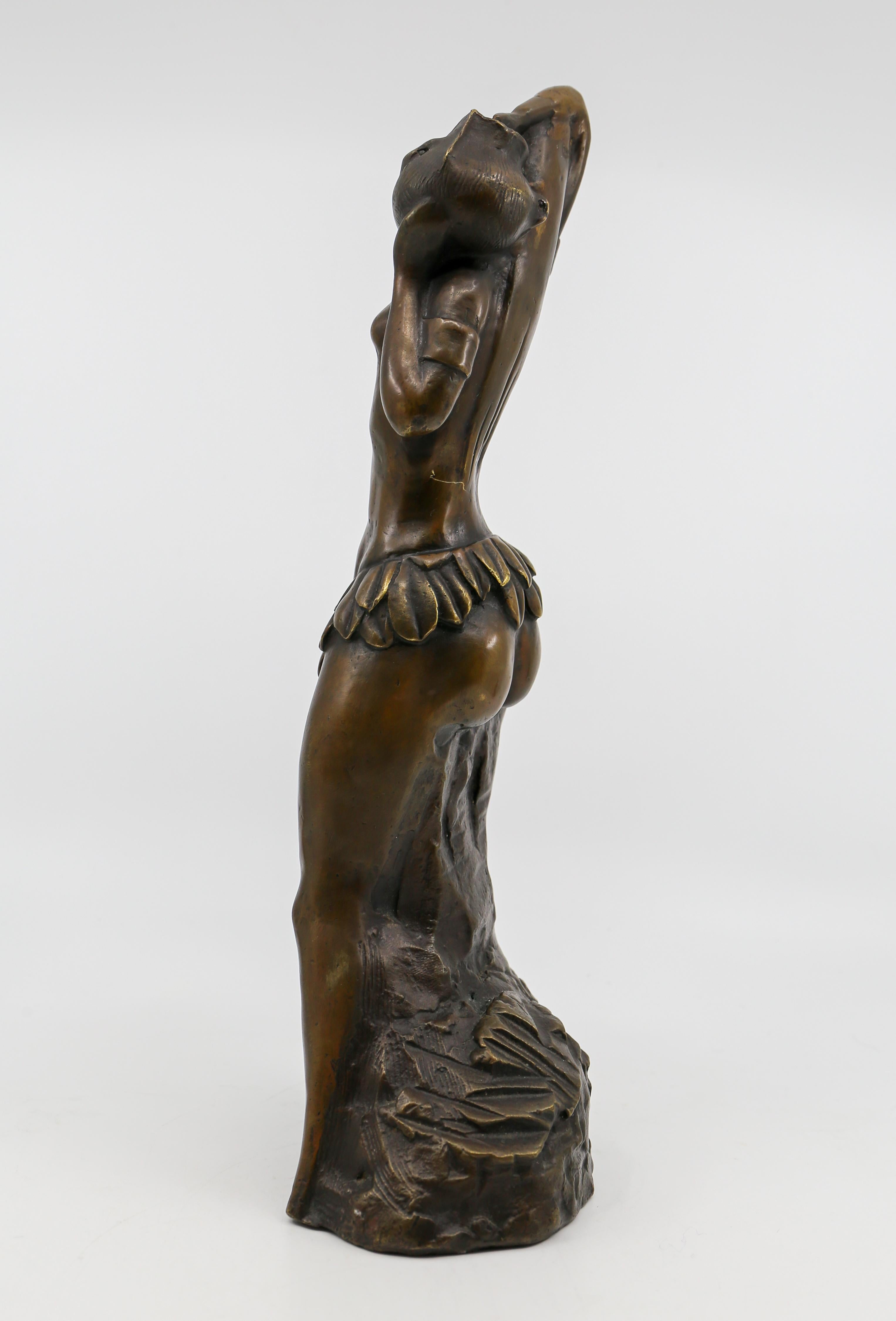 Afrikanische äthiopische Hamar-Frau aus Hamar, Skulptur aus patinierter und polierter Bronze im Angebot 5