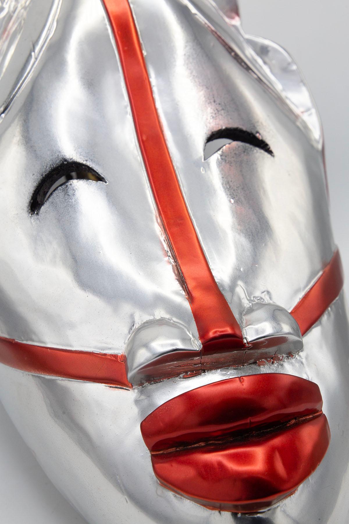Afrikanische futuristische Silbermaske aus Silber, entworfen von Bomber Bax im Angebot 3