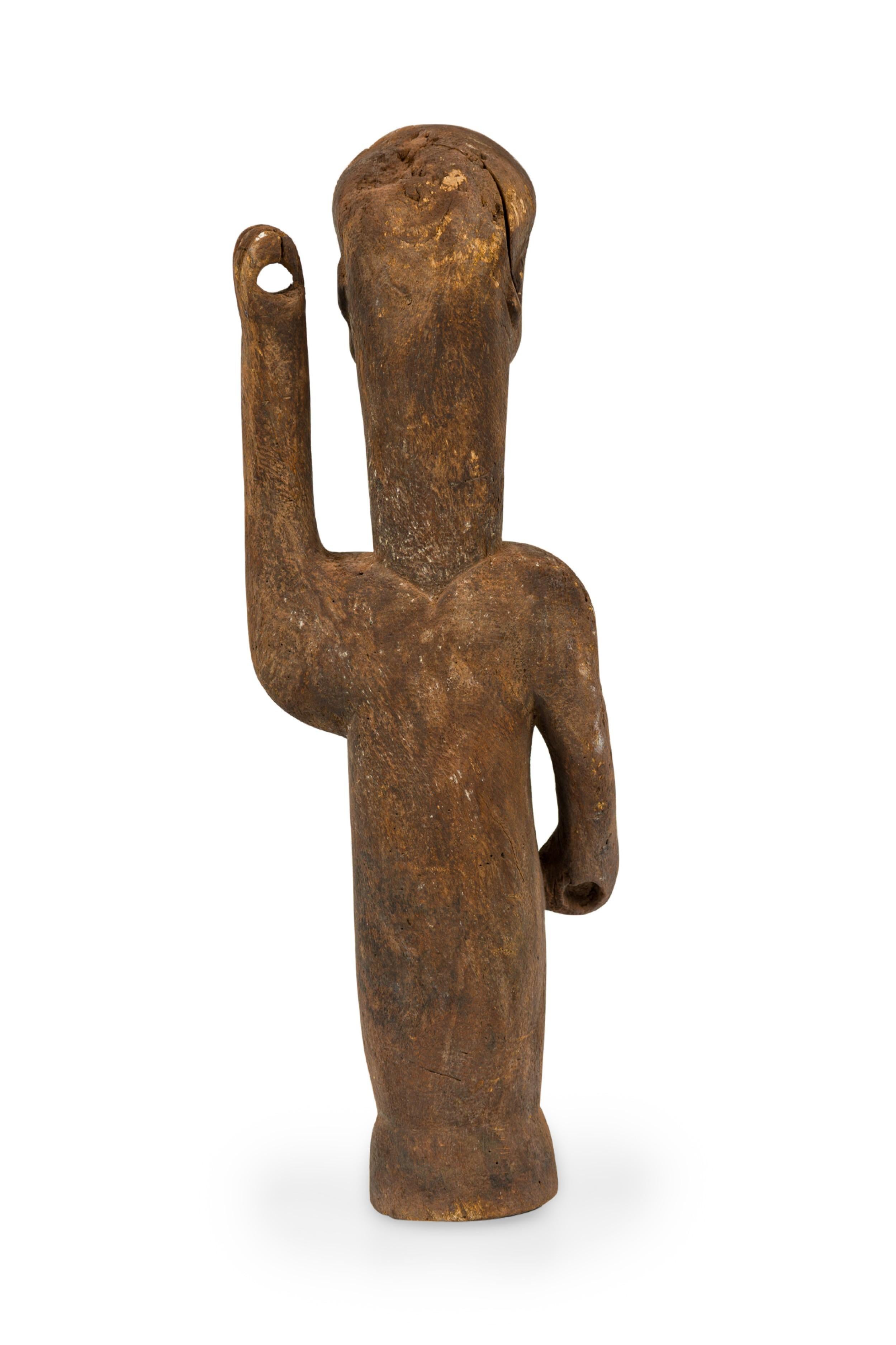 Afrikanisches Gabun 20. Jahrhundert Handgeschnitzte Vuvi Figur (Geschnitzt) im Angebot