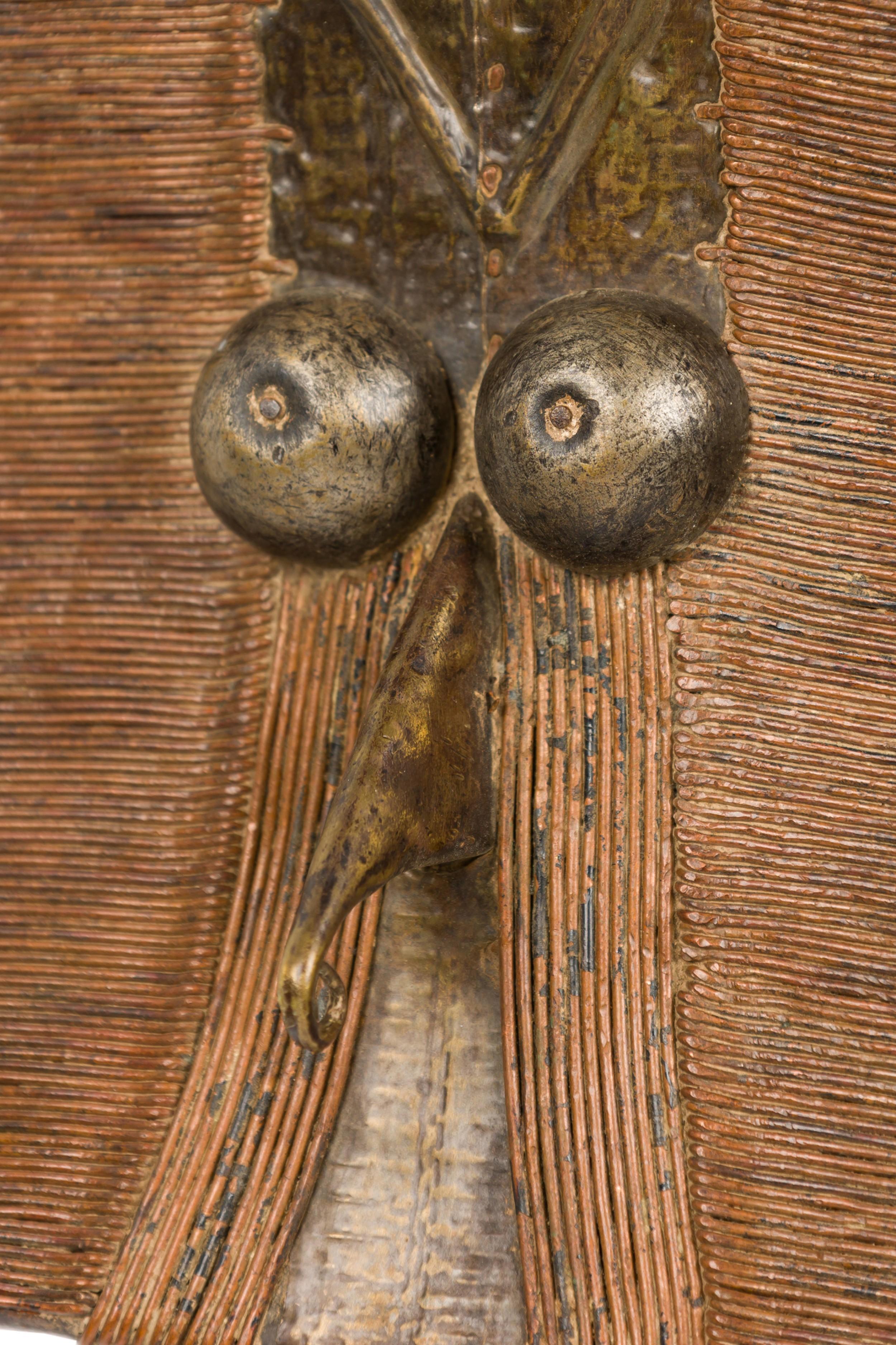 Afrikanisches Gabun 20. Jahrhundert Handgefertigtes Kota Reliquienschrein im Angebot 1