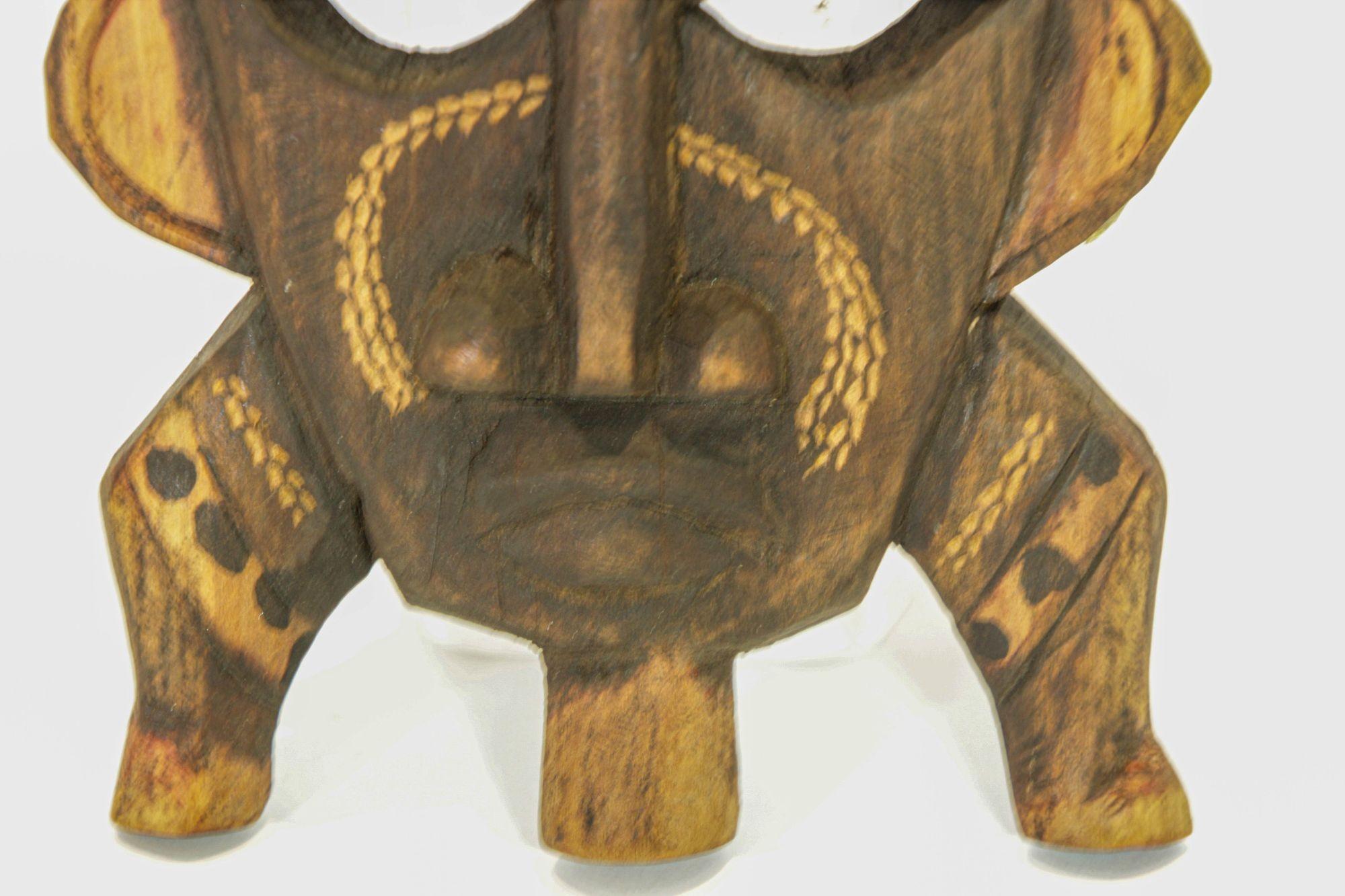 Máscara decorativa de madera africana de Ghana Escultura de pared Arte popular en venta