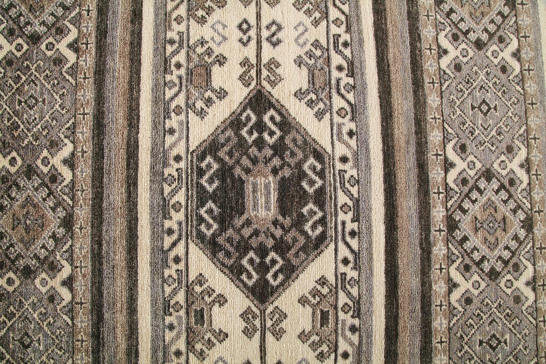 African, Hand Knotted Area Rug In New Condition In Norwalk, CT