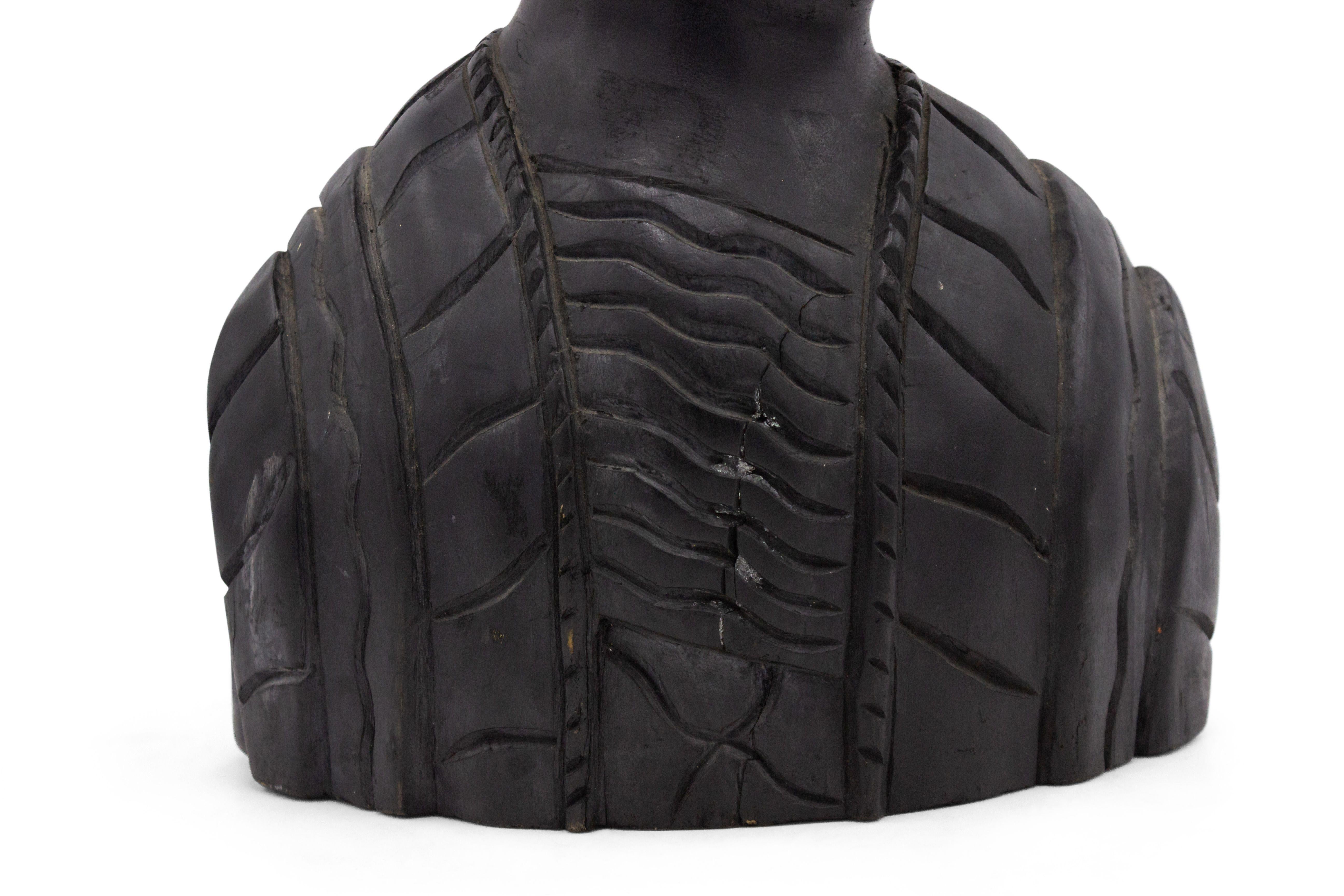 Tribal Buste de l'homme de fer africain Wood Wood en vente