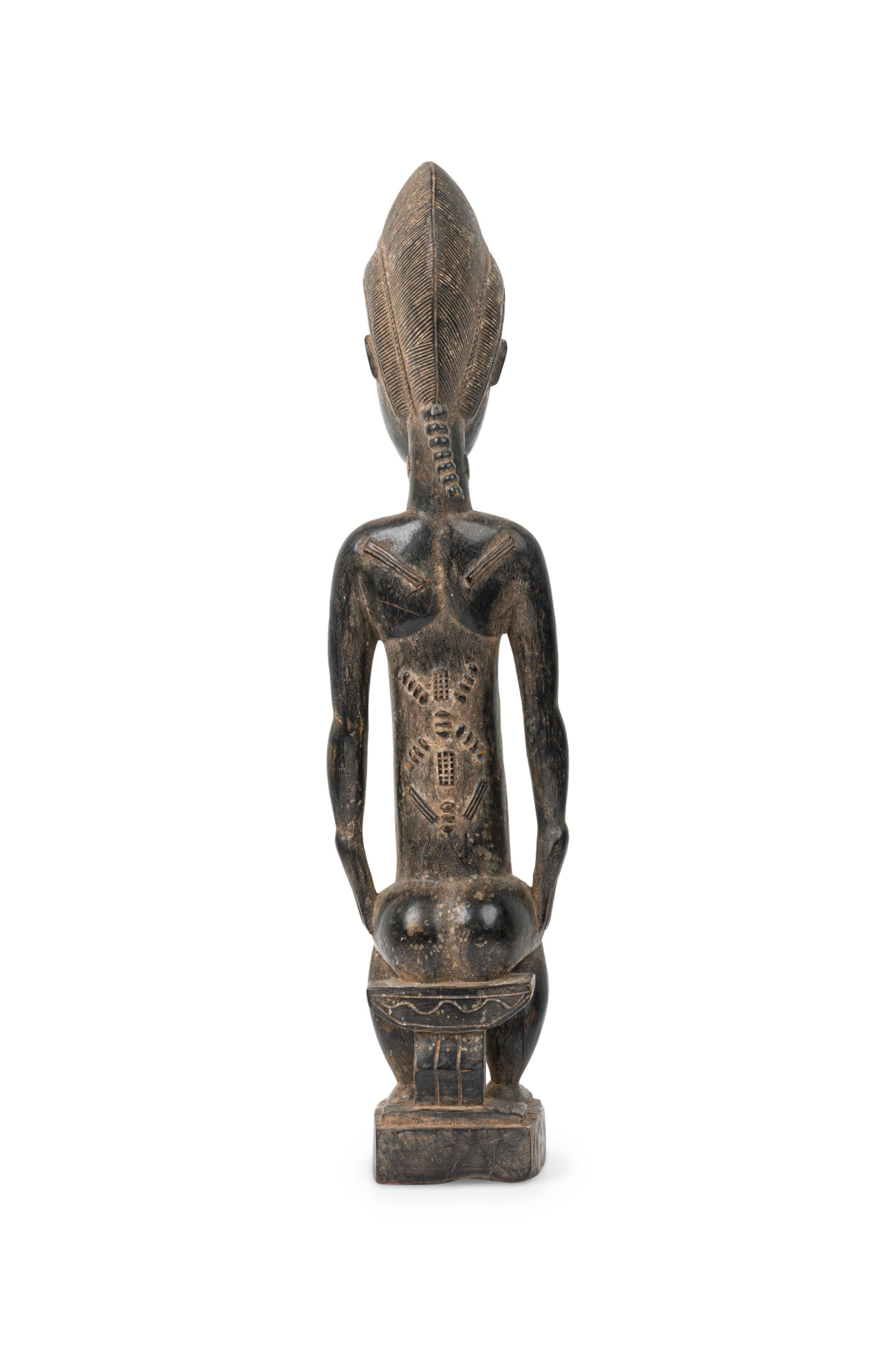 Costa de Marfil Africana Siglo XX Madera Tallada Baule Mujer Sentada 